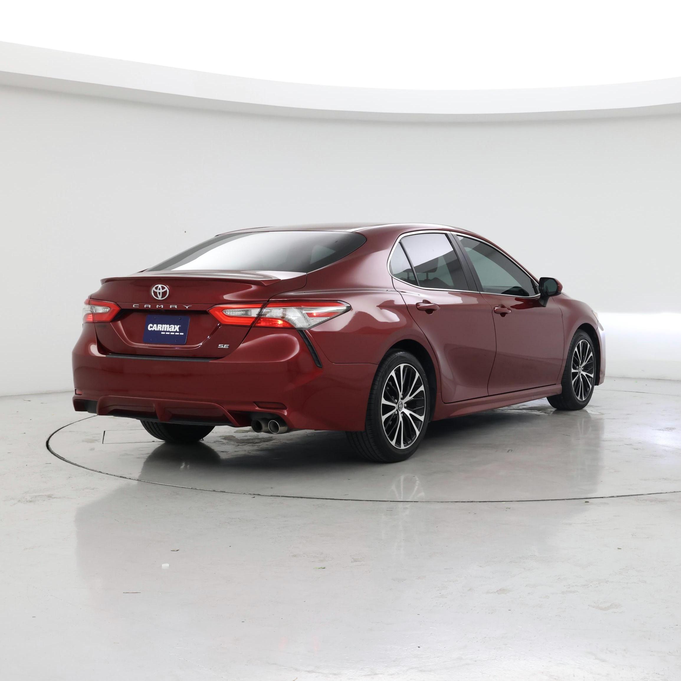 Thumbnail: 2018 Toyota Camry - 8