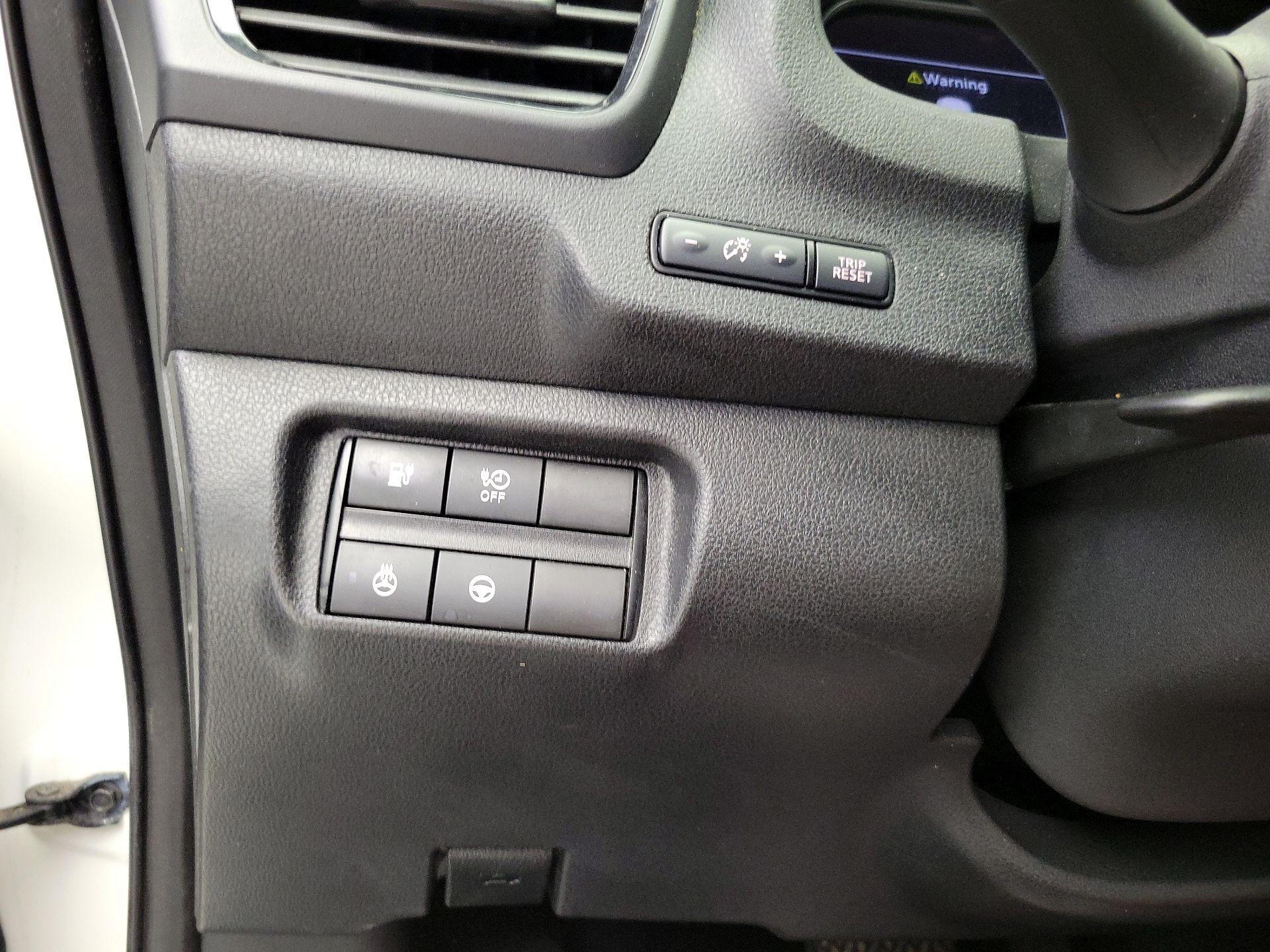 Thumbnail: 2019 Nissan Leaf - 13