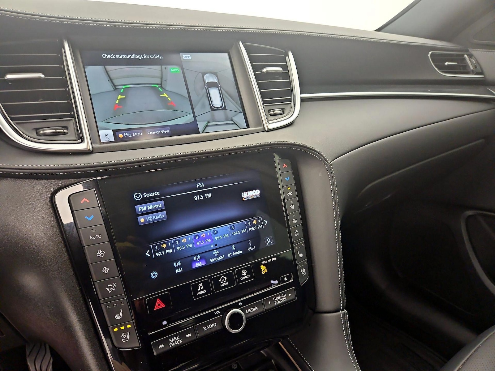 2025 INFINITI QX50 Sport - Photo 16