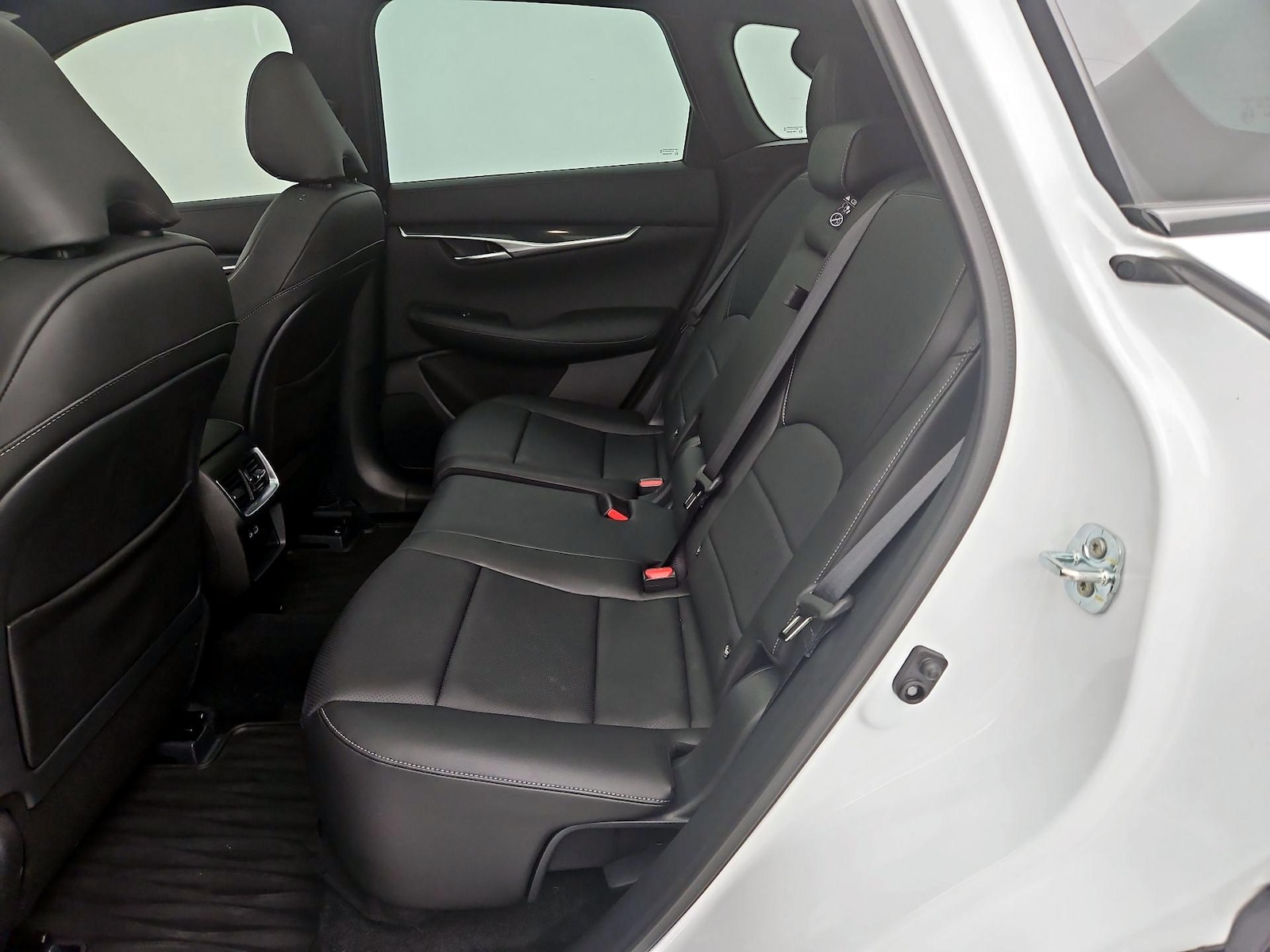 2025 INFINITI QX50 Sport - Photo 22