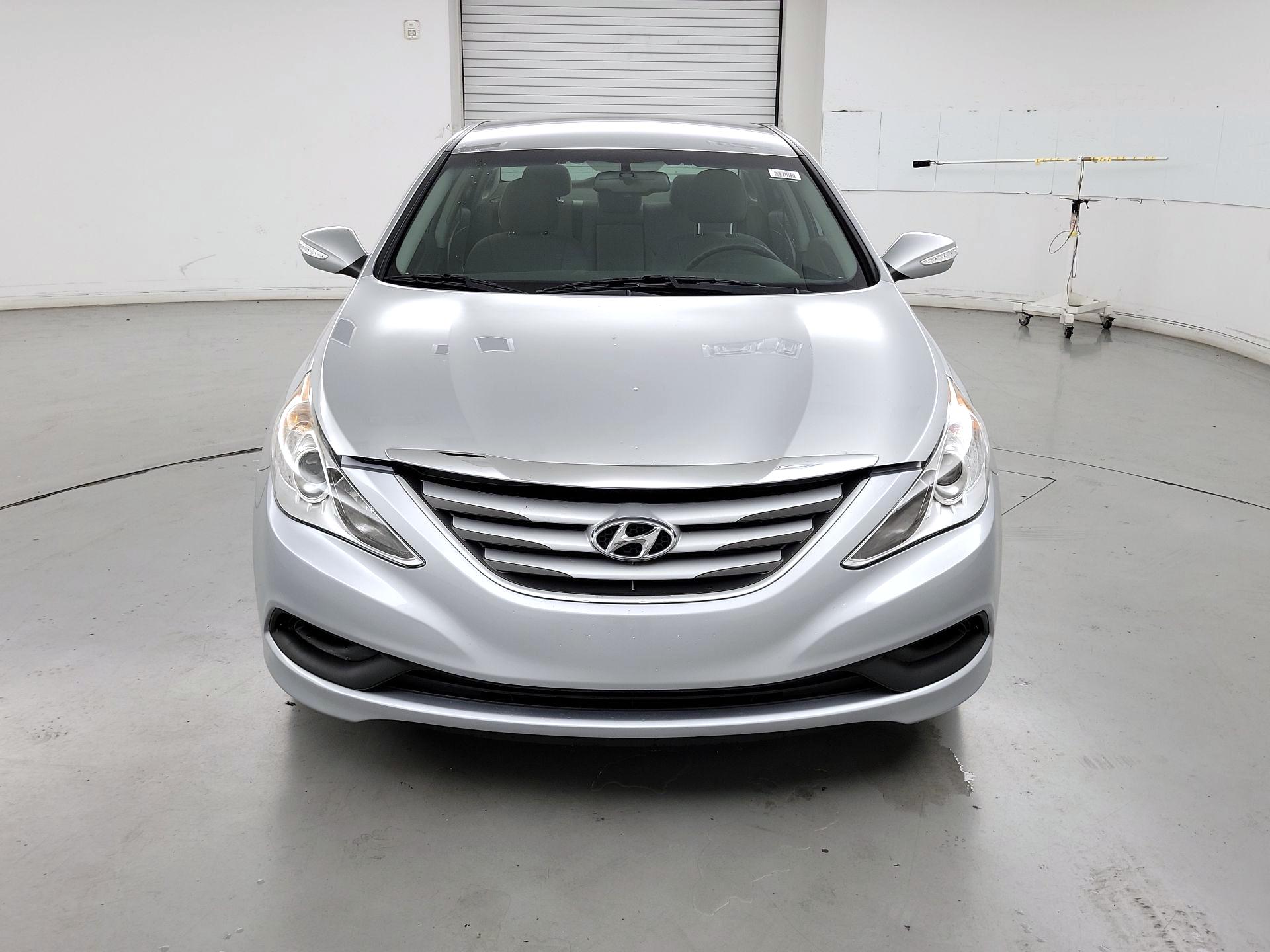 Thumbnail: 2014 Hyundai Sonata - 2