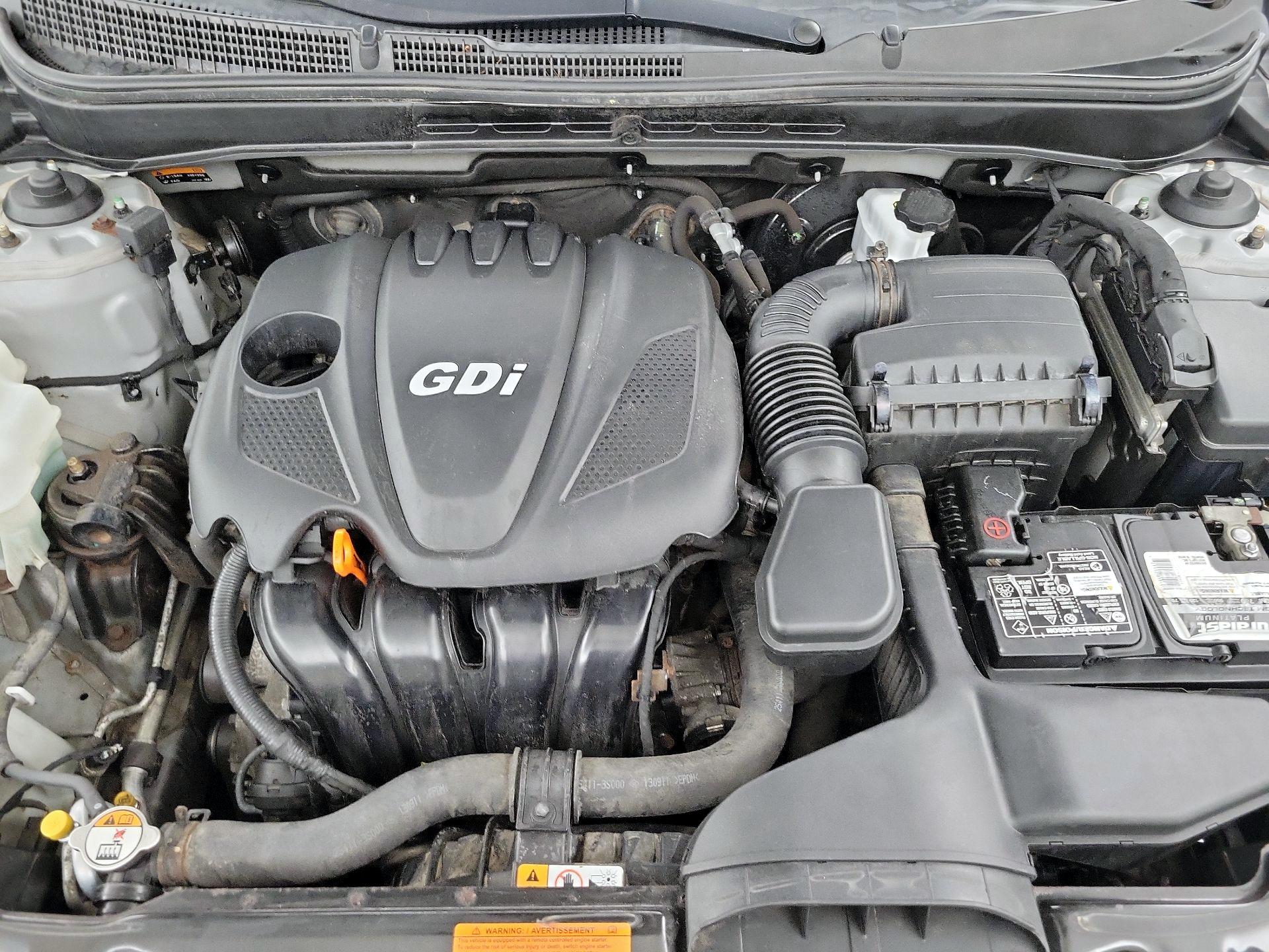 Thumbnail: 2014 Hyundai Sonata - 19