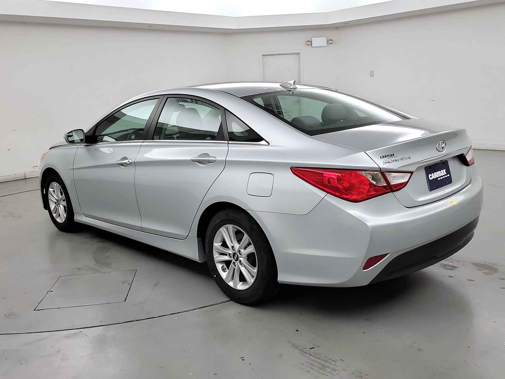 Thumbnail: 2014 Hyundai Sonata - 7