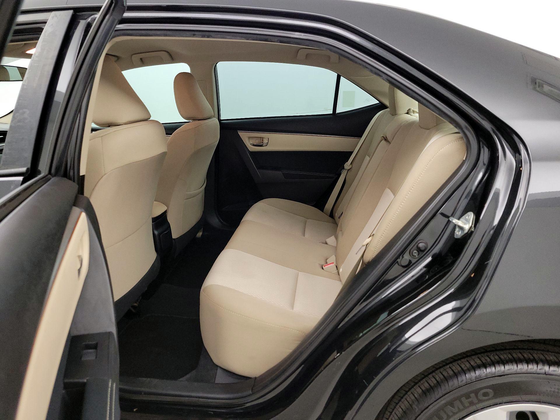 Thumbnail: 2015 Toyota Corolla - 19