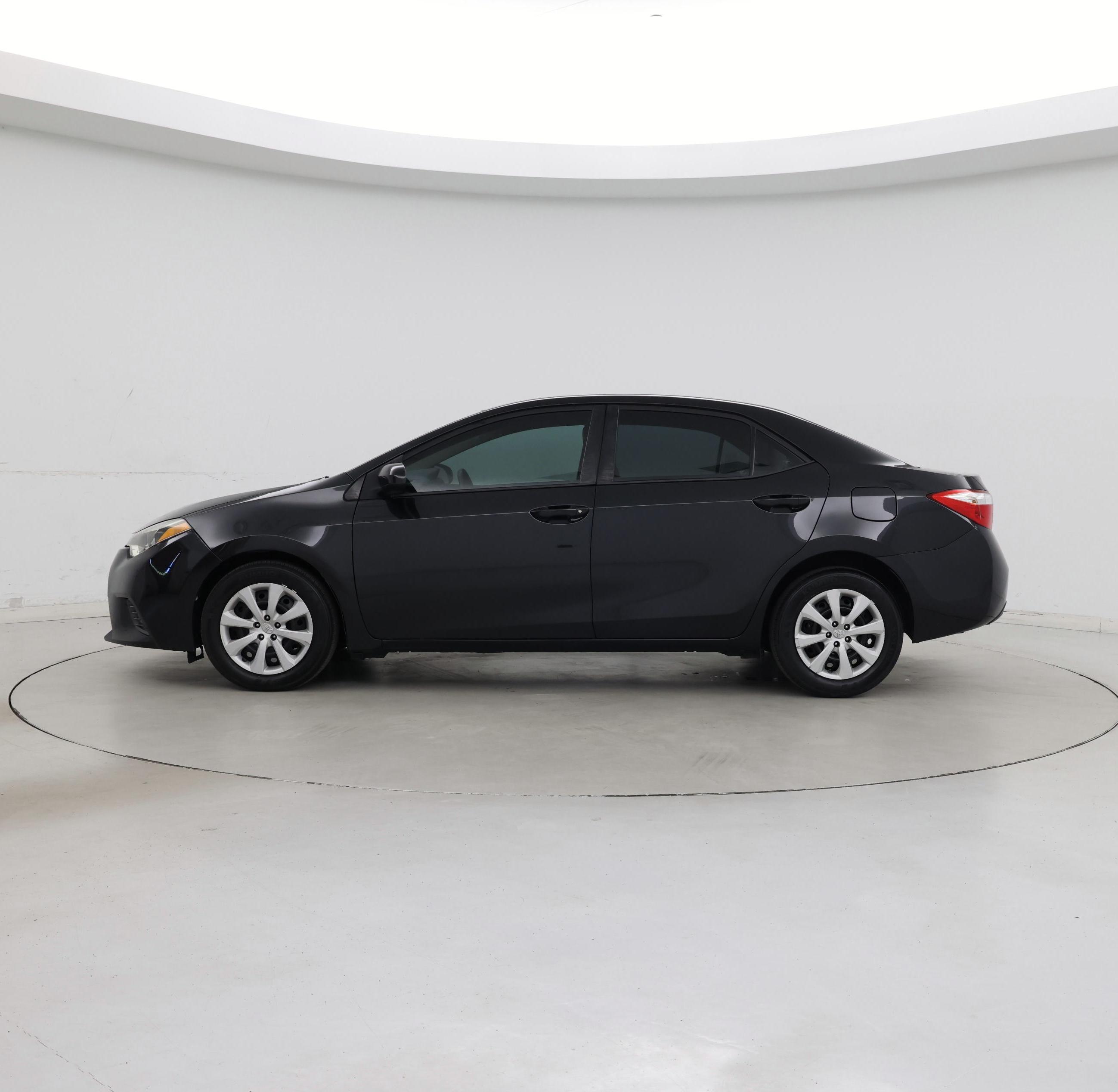 Thumbnail: 2015 Toyota Corolla - 3