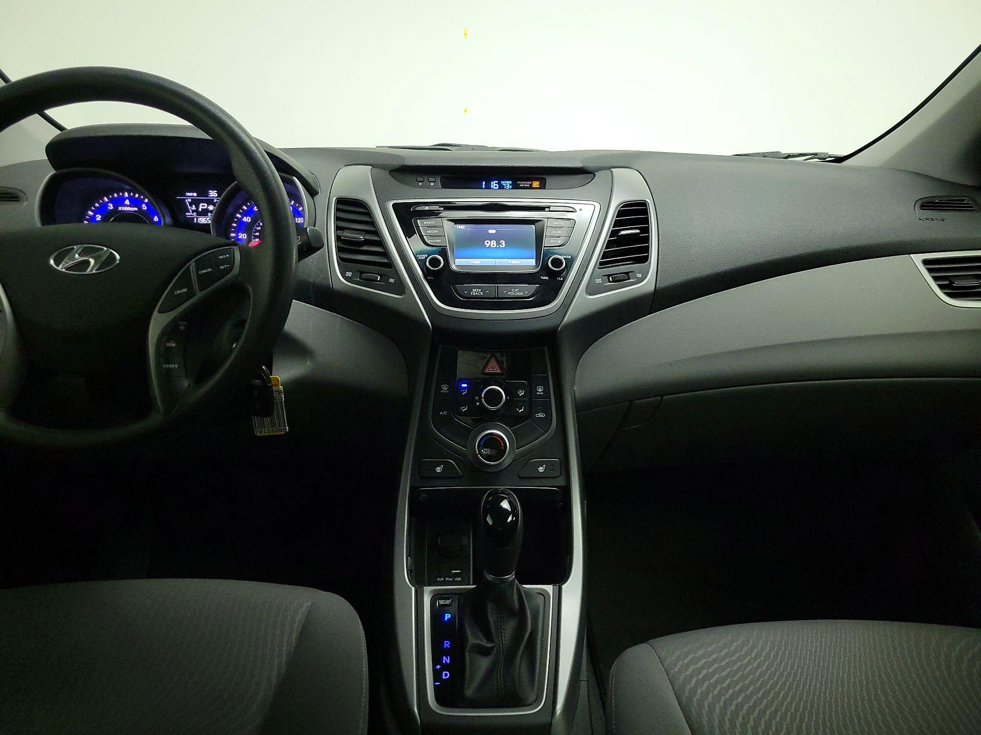 Thumbnail: 2014 Hyundai Elantra - 9