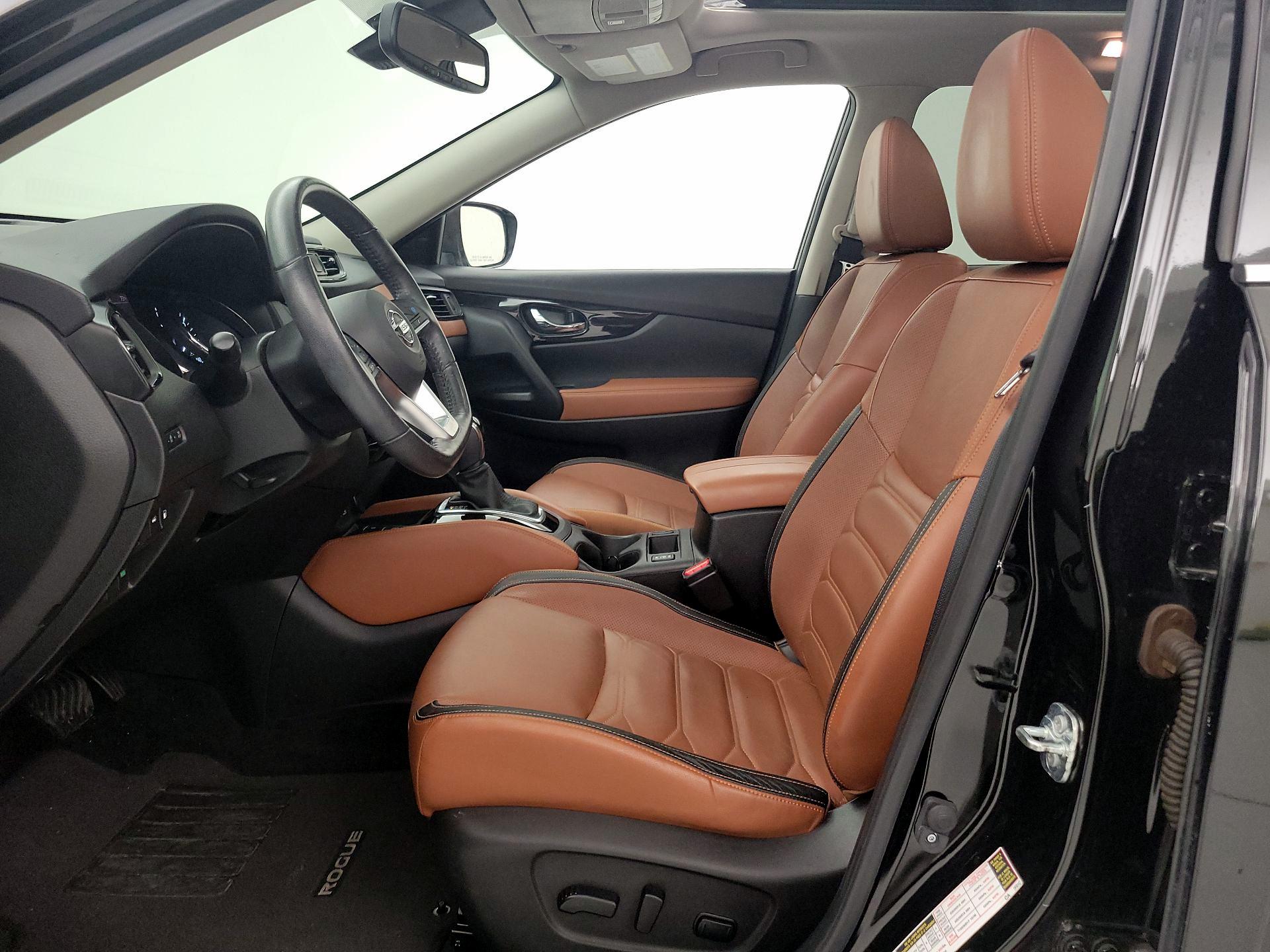 Thumbnail: 2018 Nissan Rogue - 11
