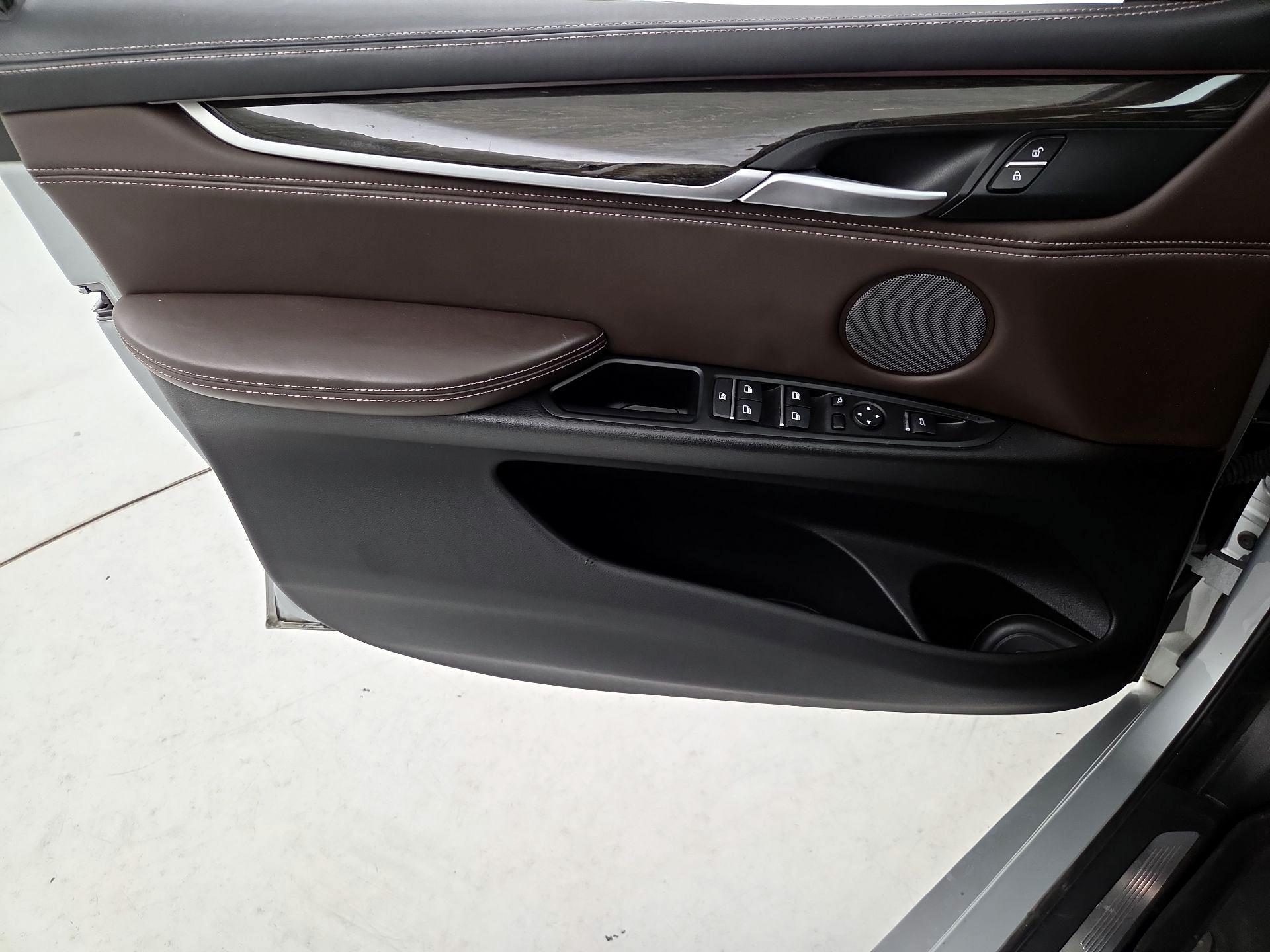 Thumbnail: 2017 BMW X5 - 12