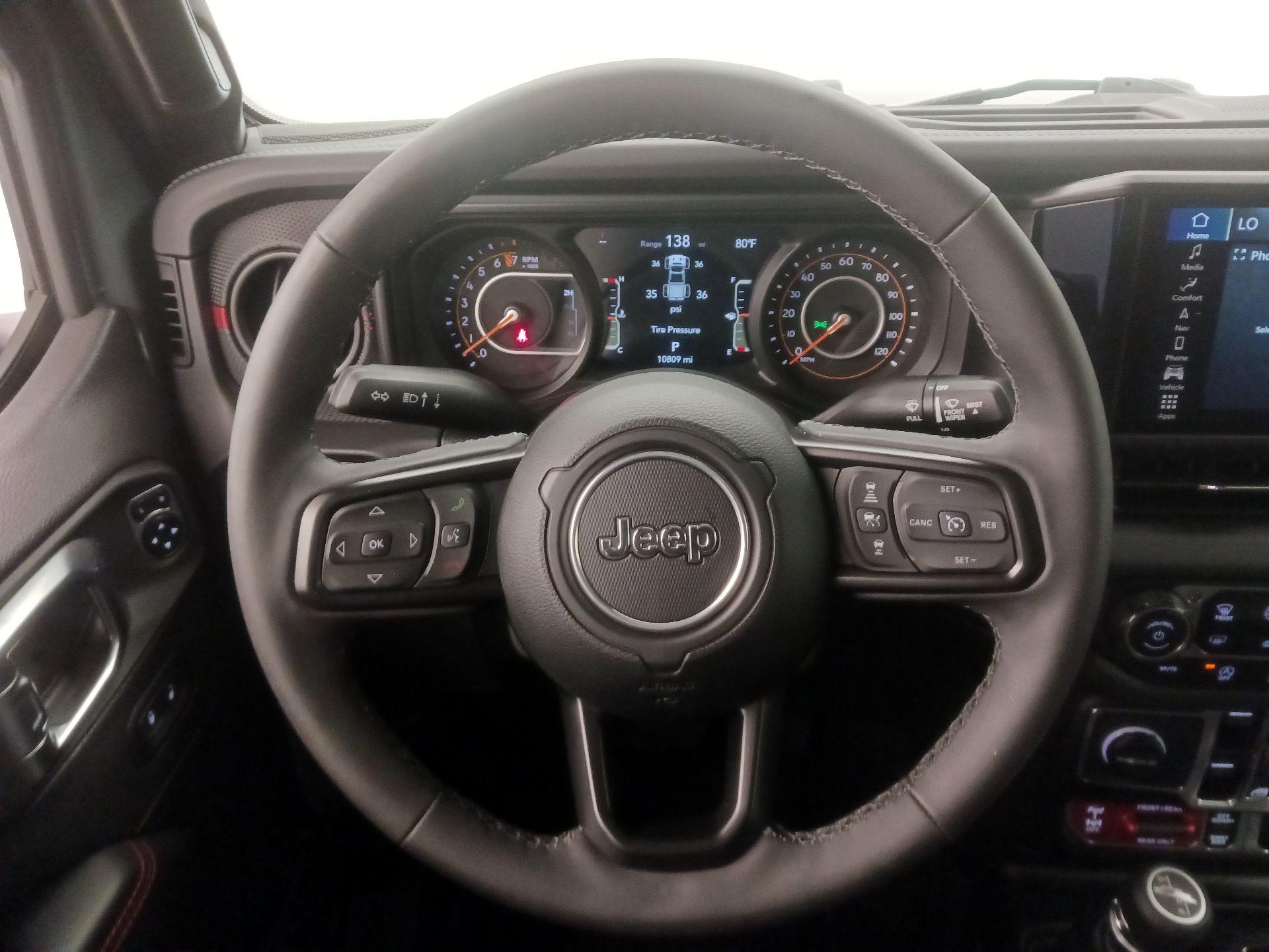 Thumbnail: 2025 Jeep Gladiator - 10