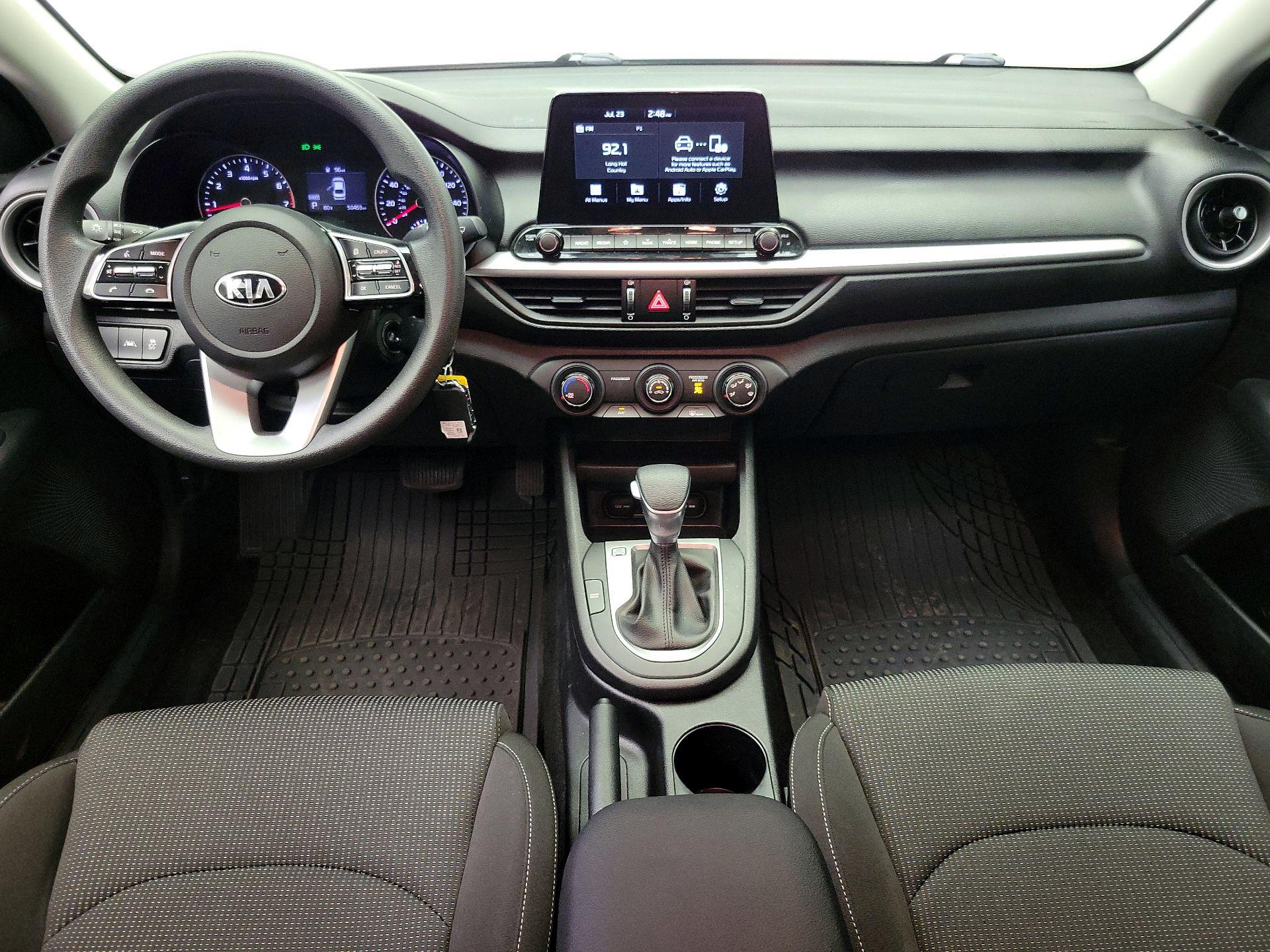 Thumbnail: 2020 Kia Forte - 9