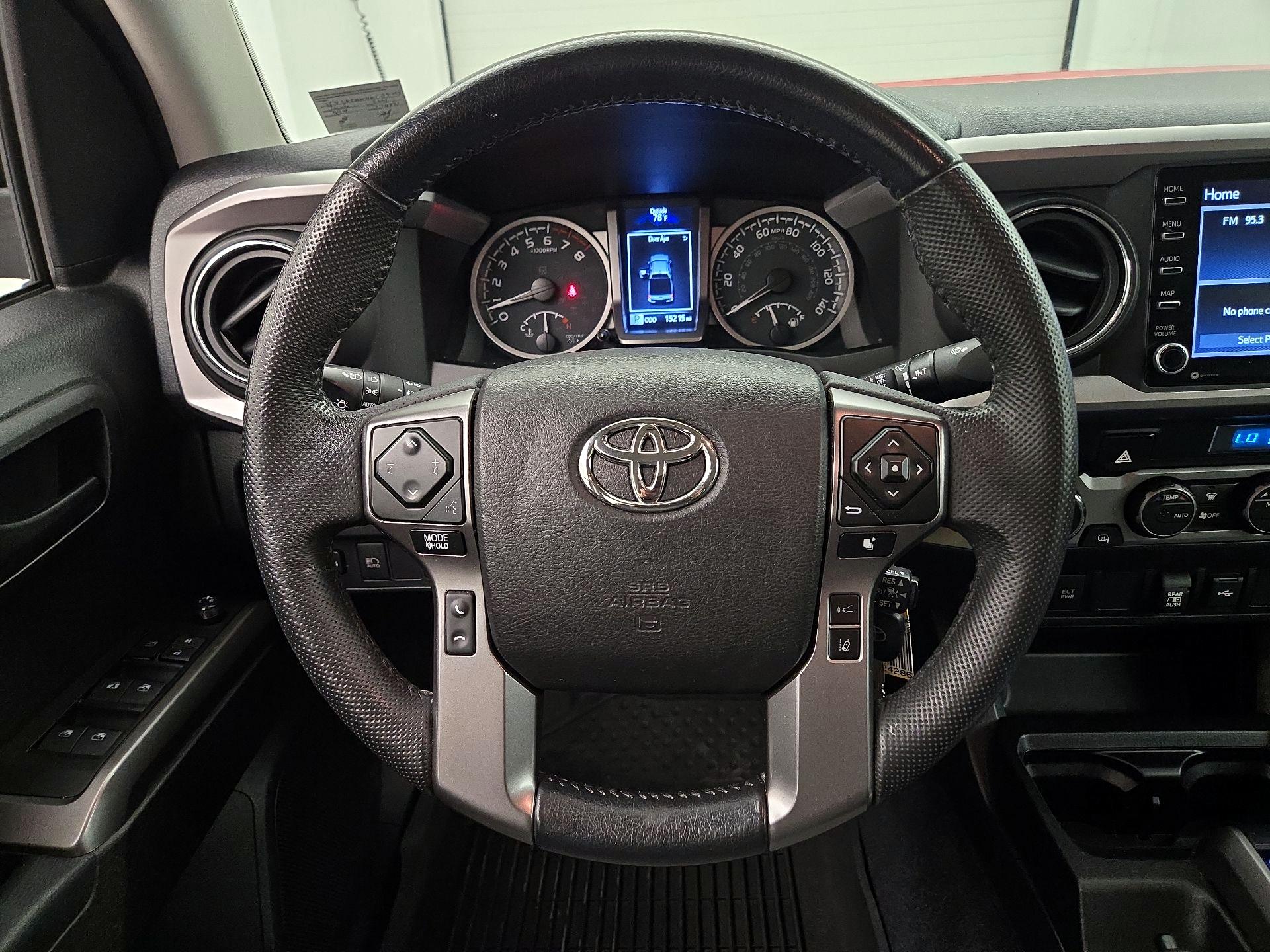 Thumbnail: 2021 Toyota Tacoma - 10