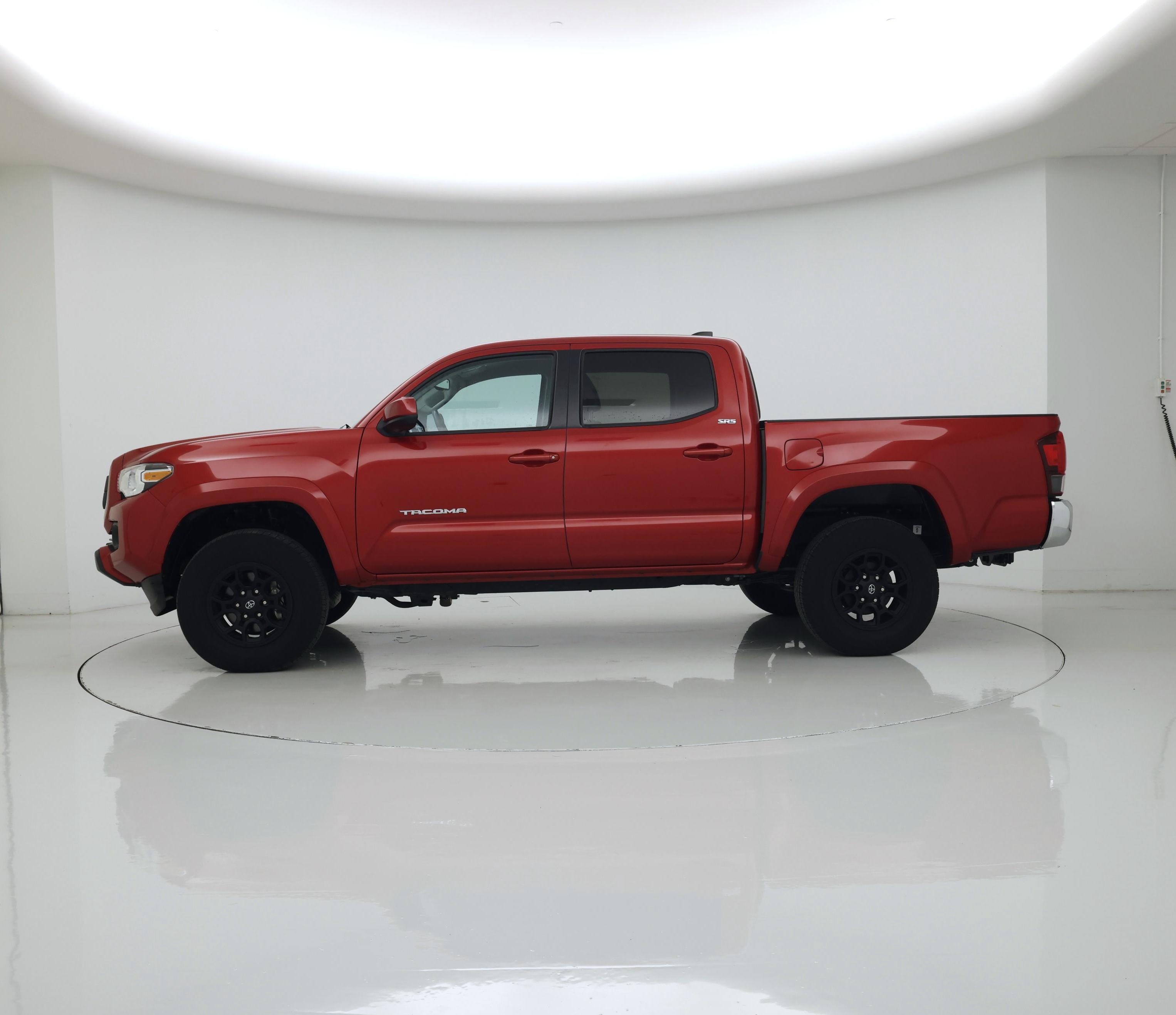 Thumbnail: 2021 Toyota Tacoma - 3