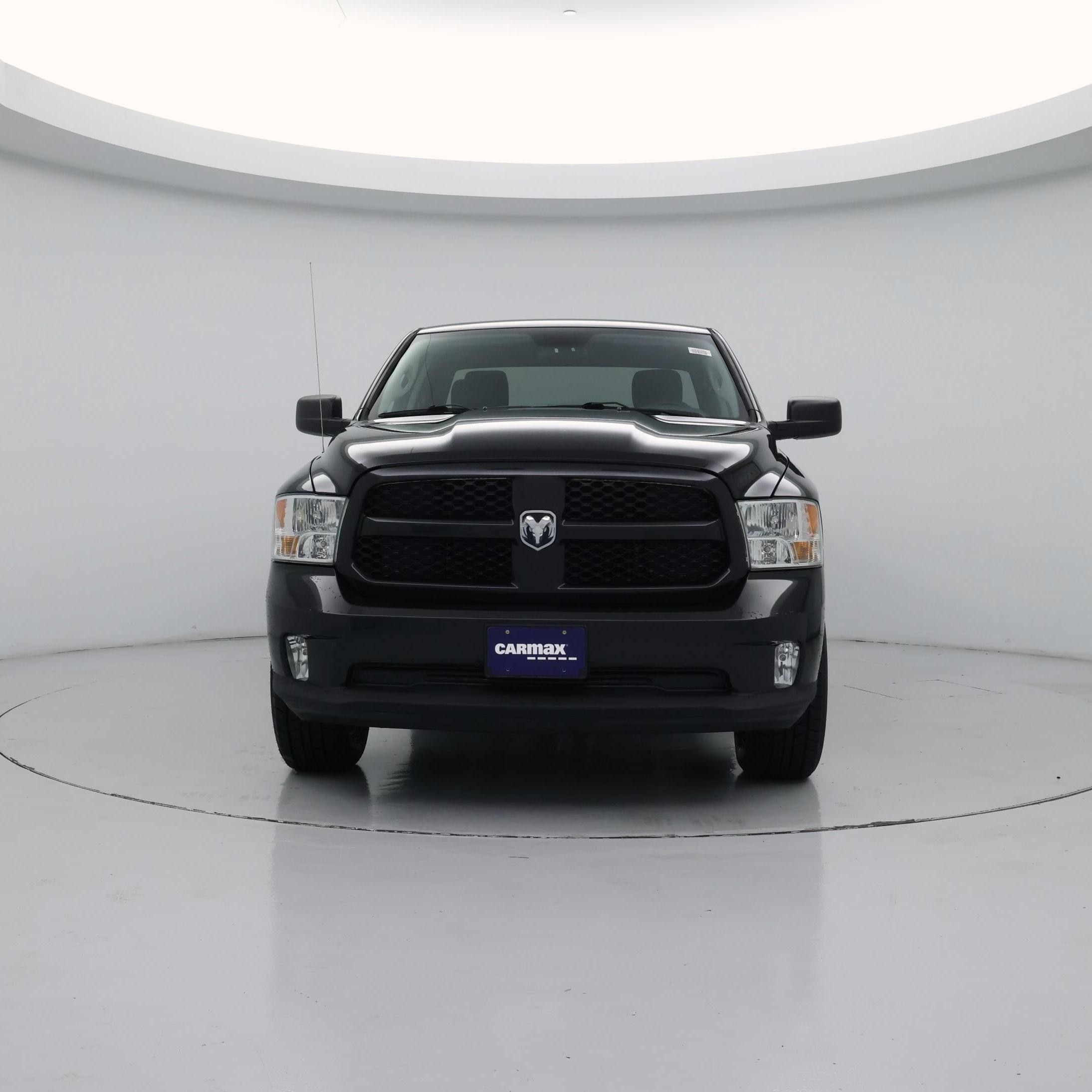 Thumbnail: 2019 RAM 1500 Classic - 5