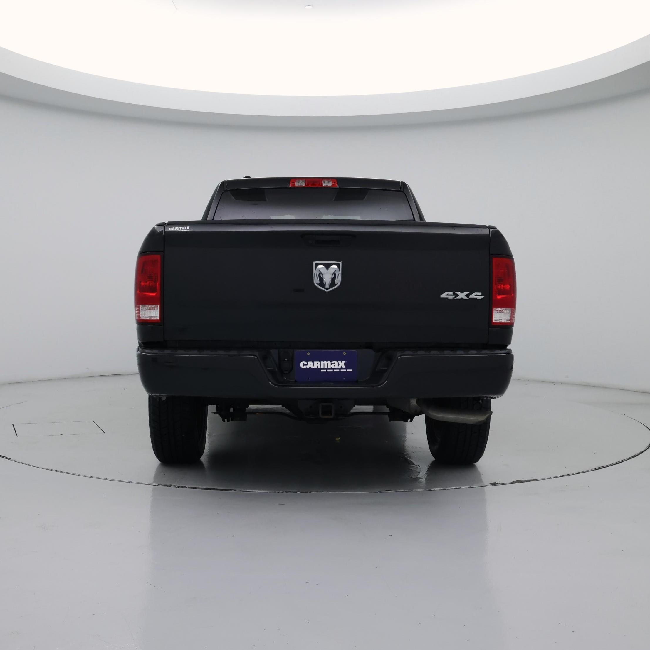 Thumbnail: 2019 RAM 1500 Classic - 6