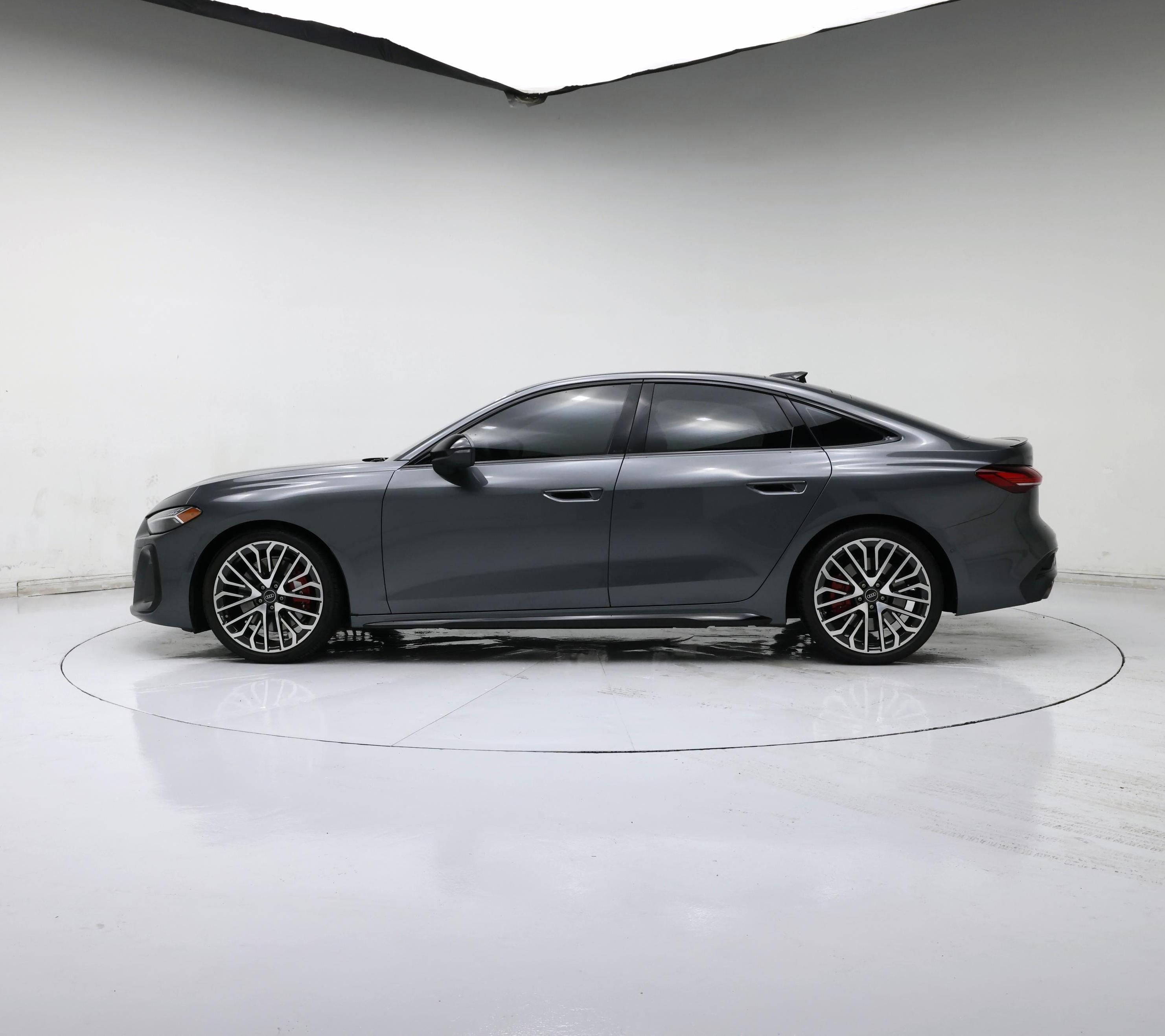 Thumbnail: 2025 Audi S5 - 3