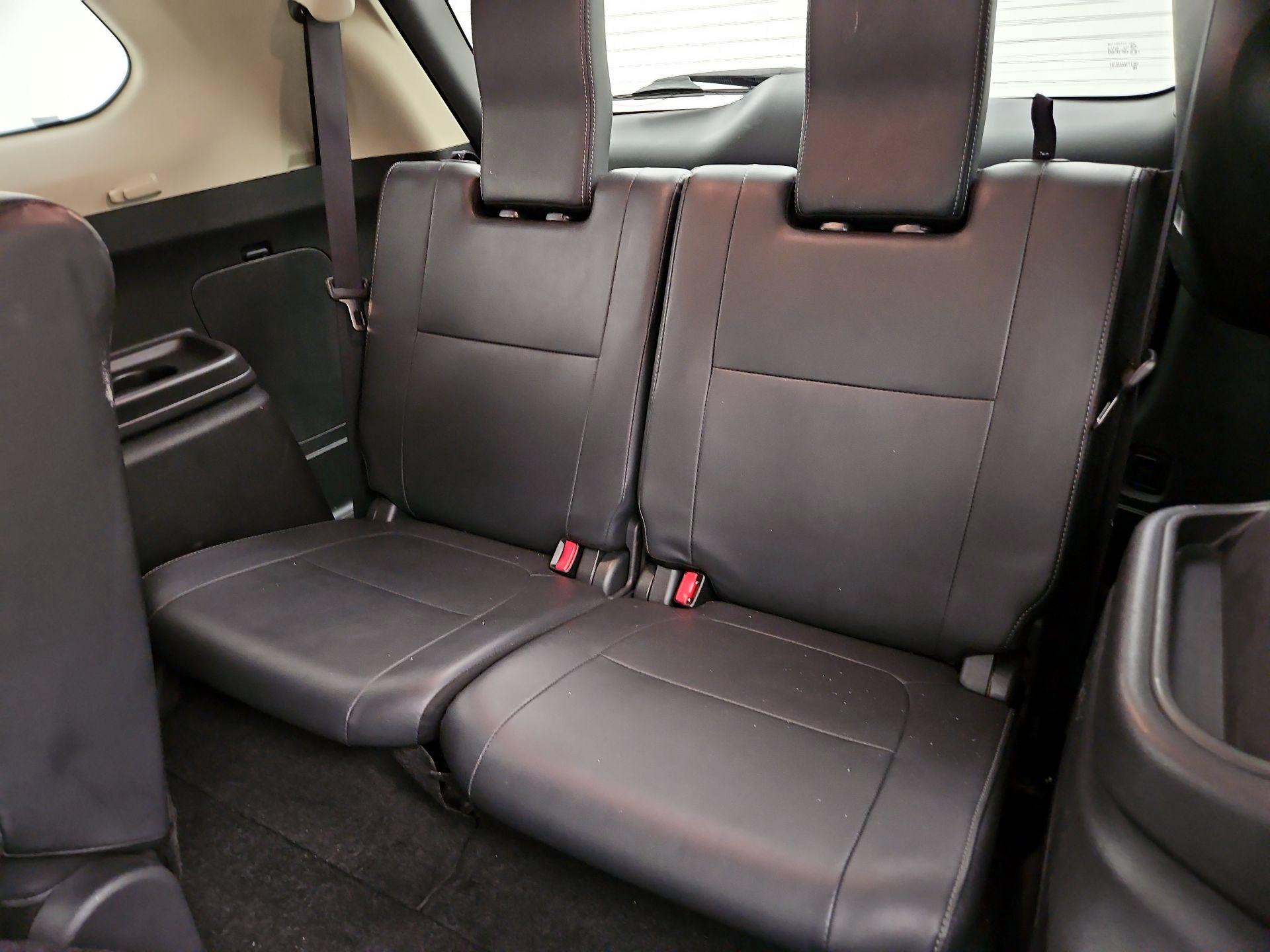 Thumbnail: 2020 Mitsubishi Outlander - 18