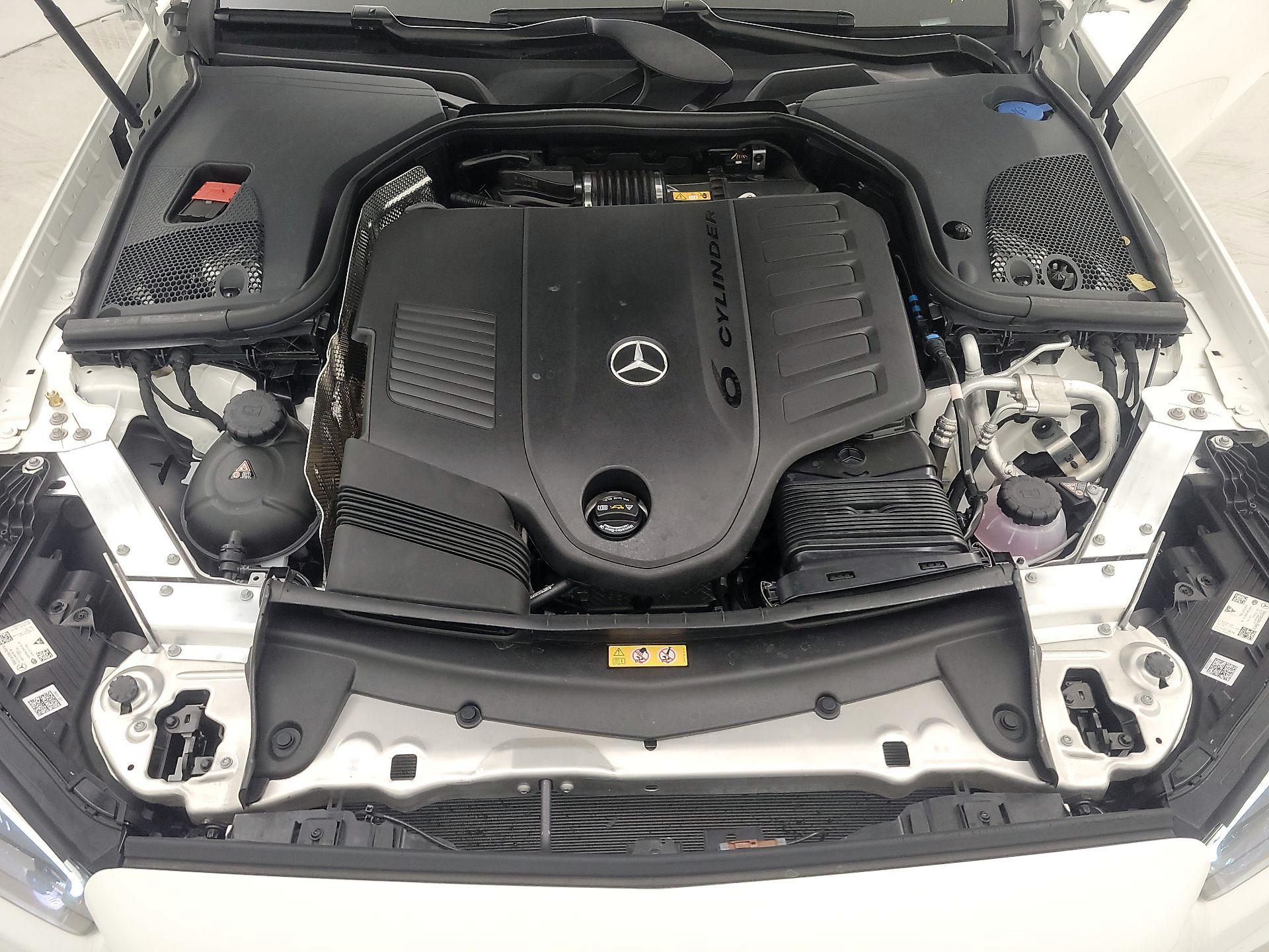 Thumbnail: 2022 Mercedes-Benz E-Class - 19