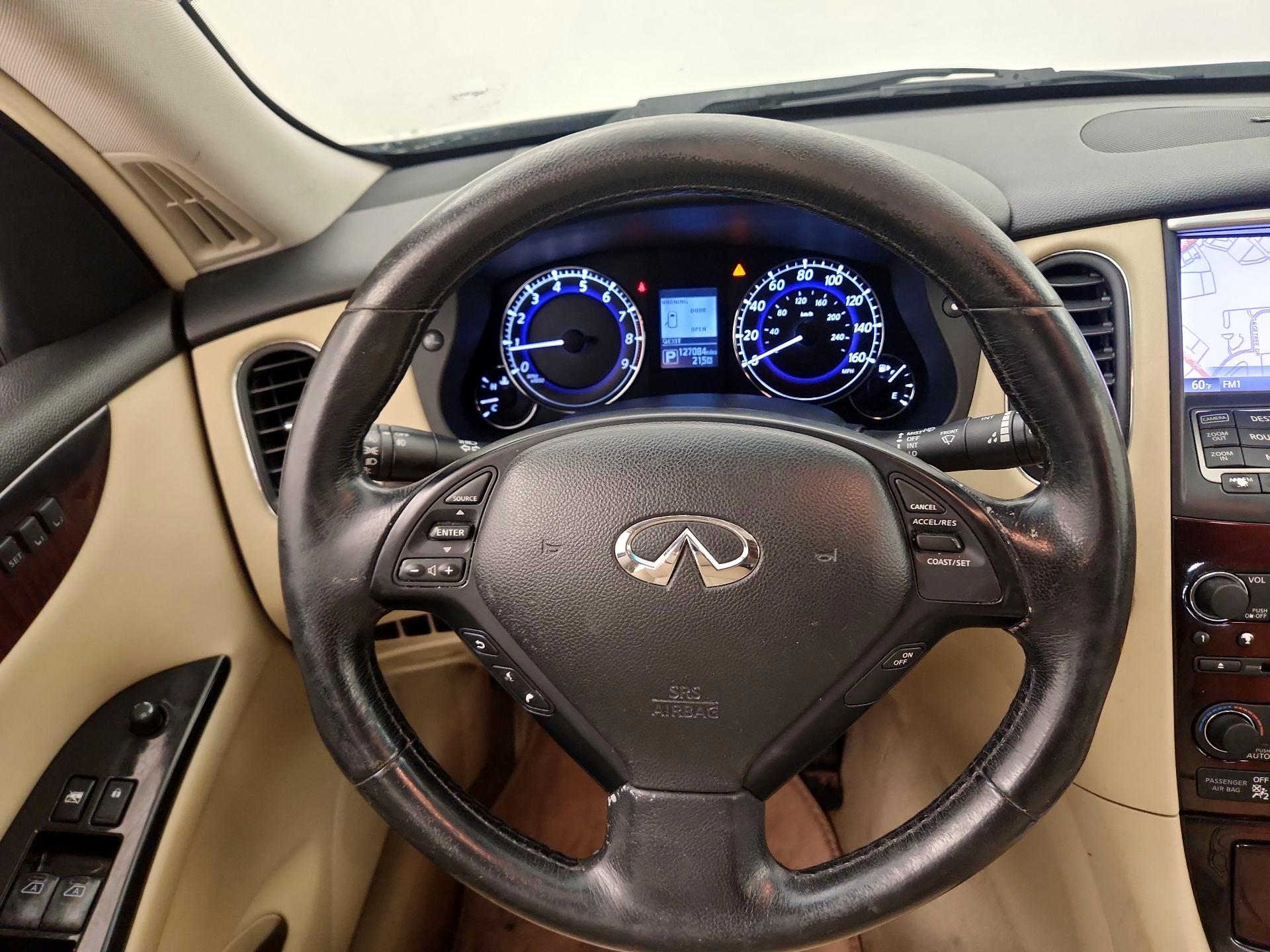 Thumbnail: 2017 INFINITI QX50 - 10