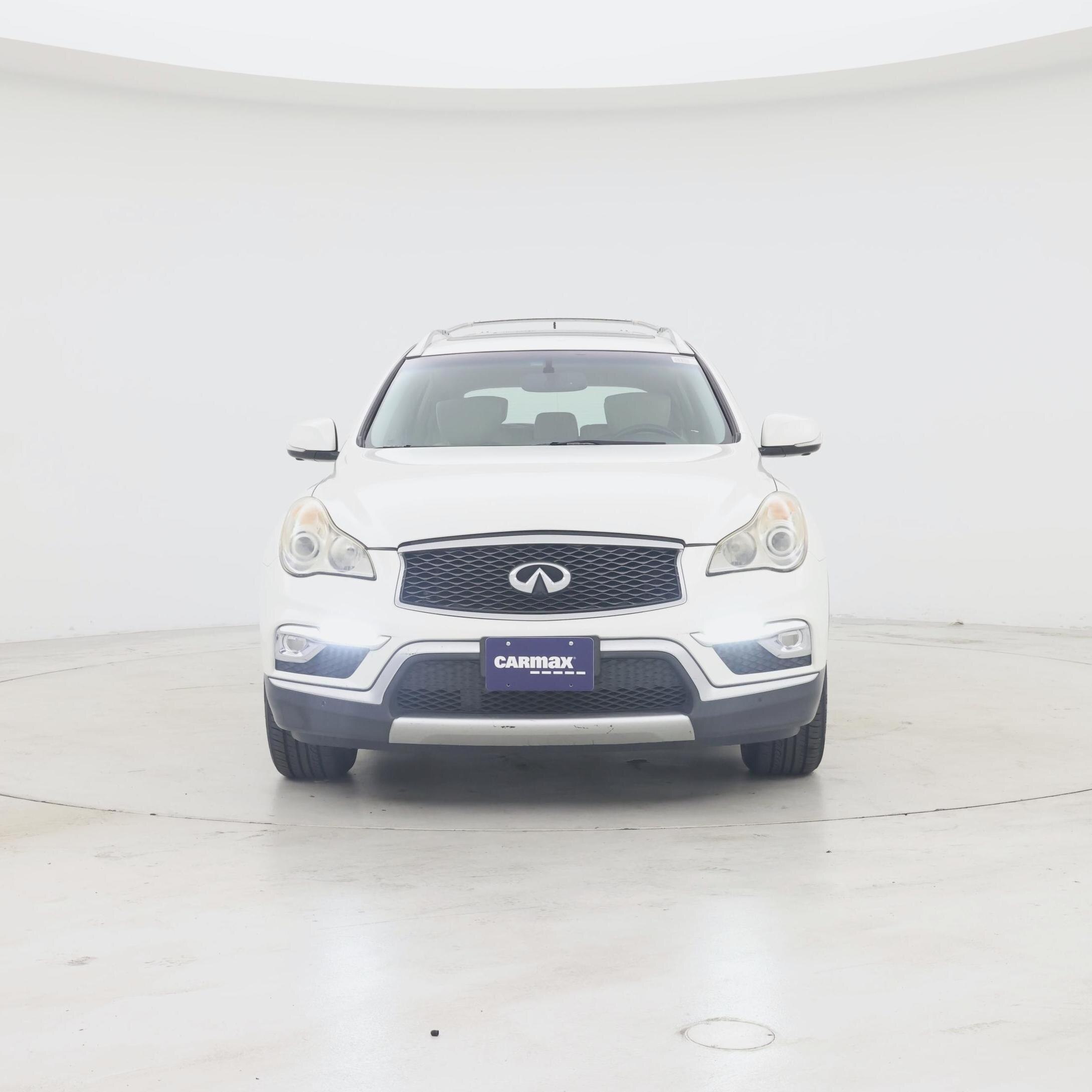 Thumbnail: 2017 INFINITI QX50 - 5