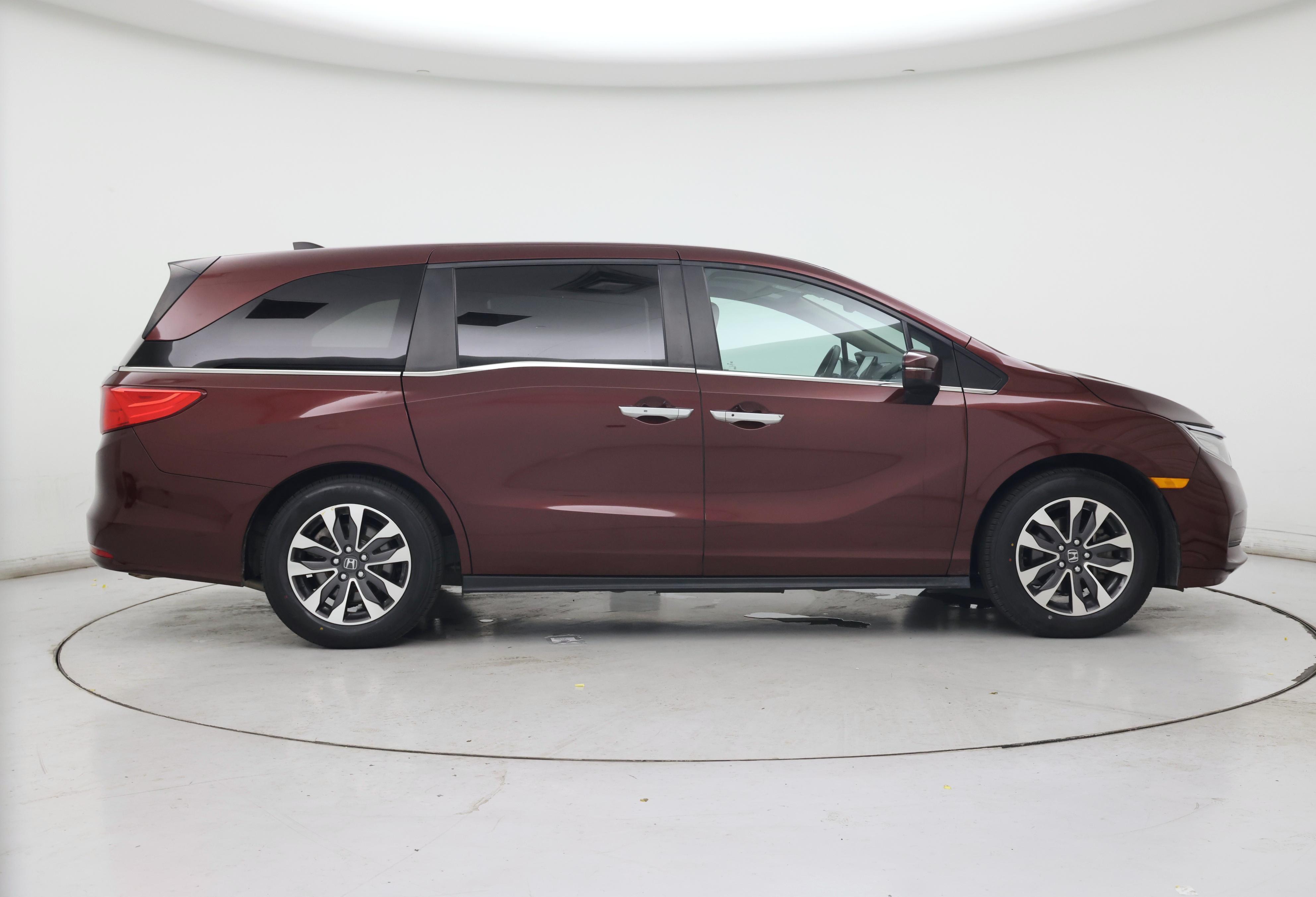 Thumbnail: 2021 Honda Odyssey - 7