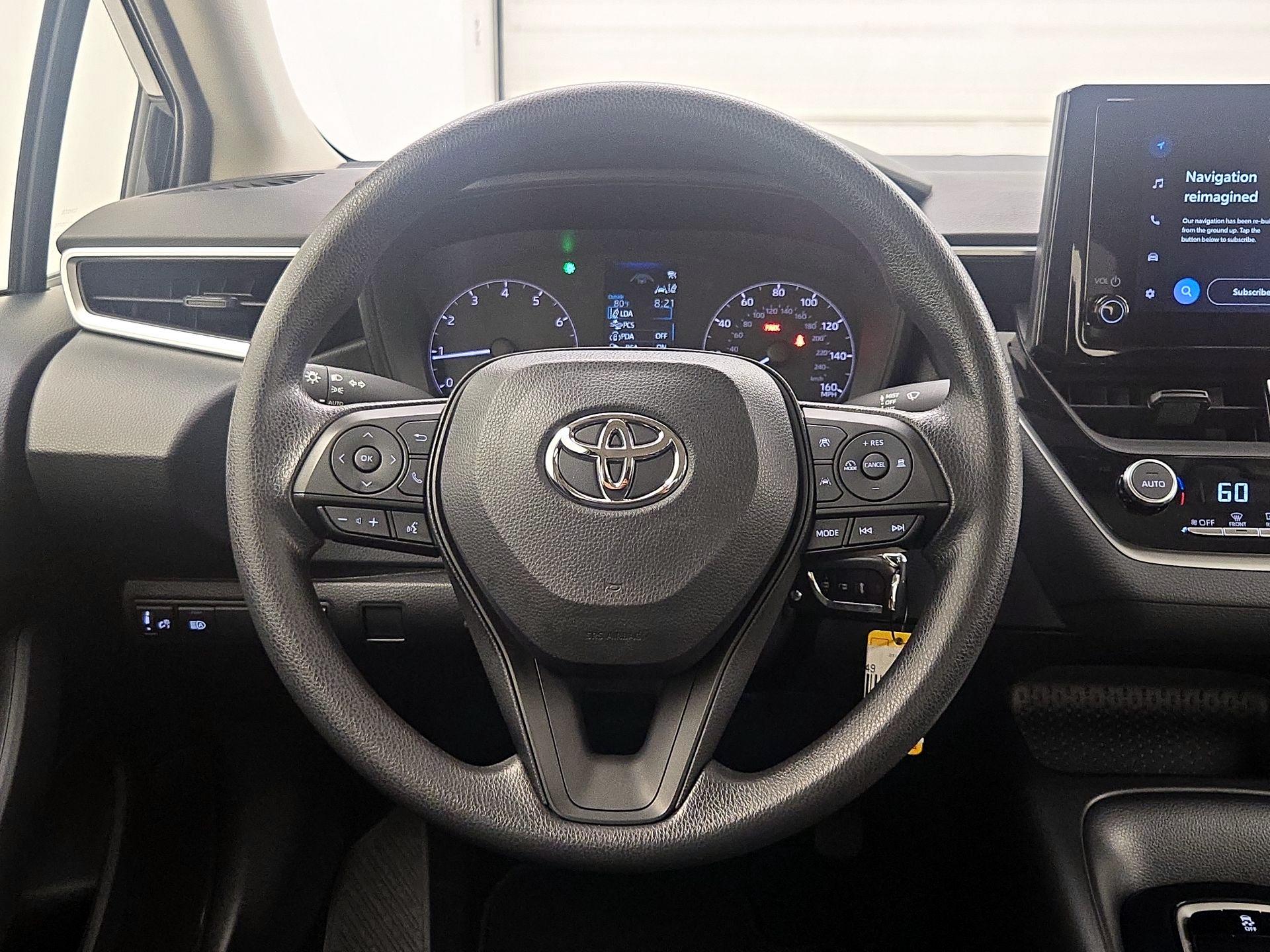 Thumbnail: 2023 Toyota Corolla - 10
