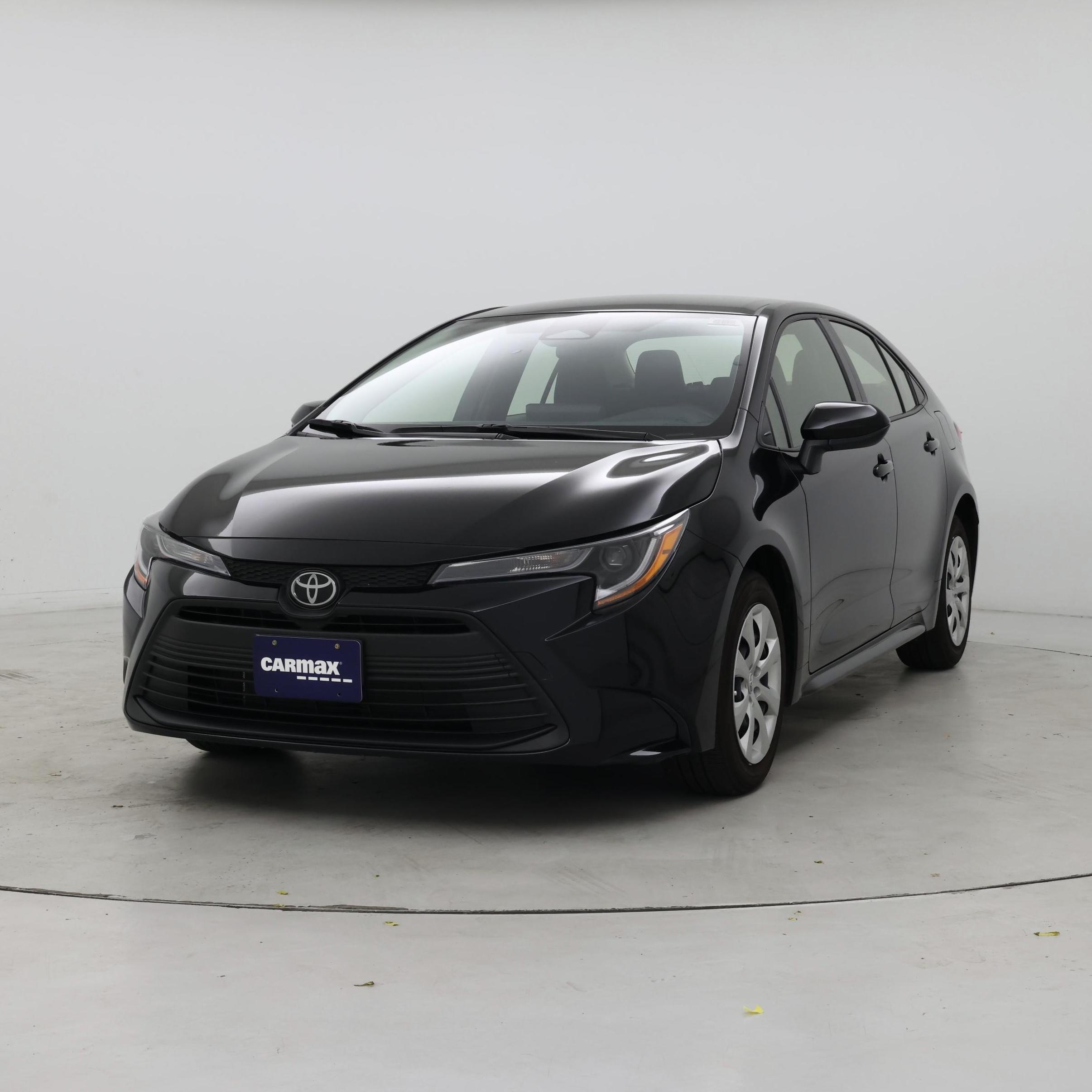 Thumbnail: 2023 Toyota Corolla - 4