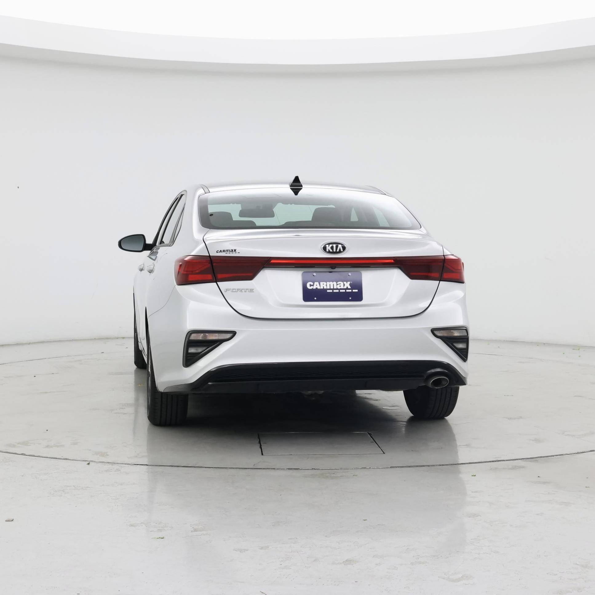 Thumbnail: 2021 Kia Forte - 6