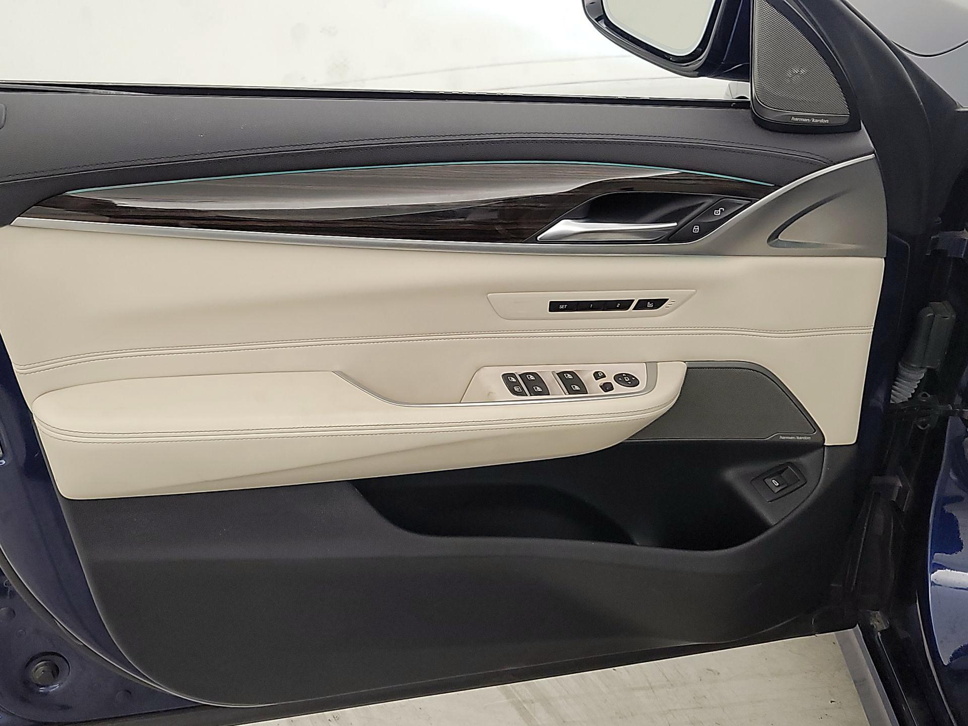 Thumbnail: 2019 BMW 6 Series - 12