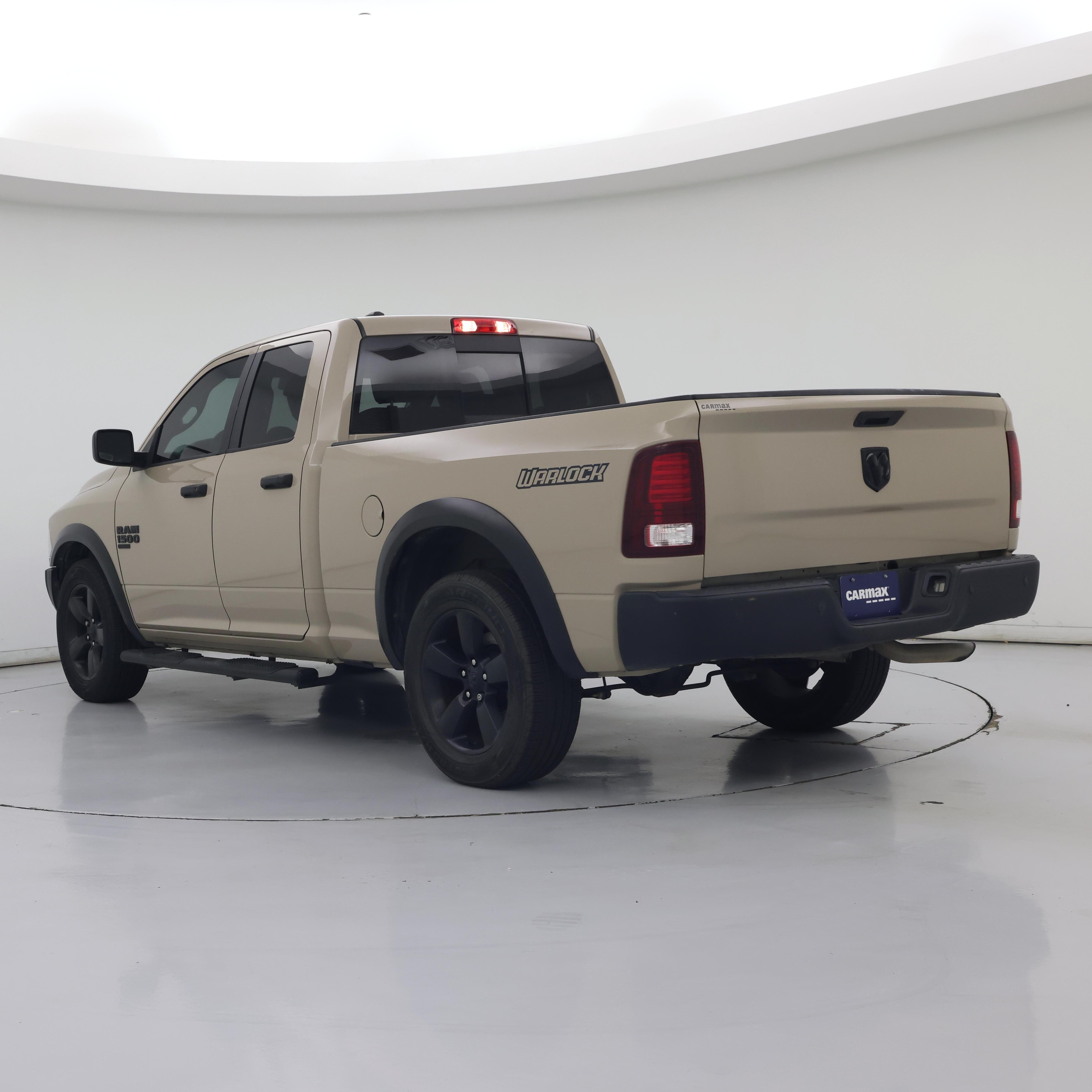 Thumbnail: 2019 RAM 1500 Classic - 2
