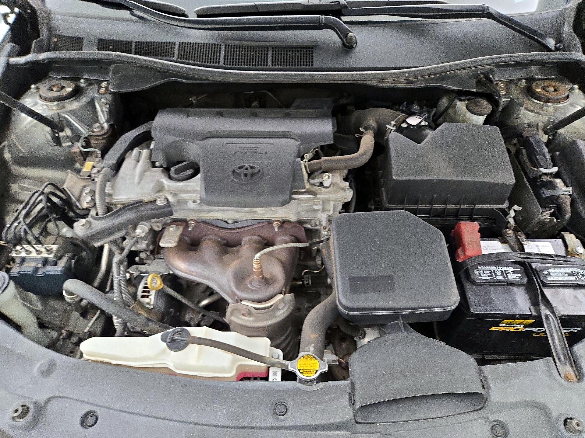Thumbnail: 2014 Toyota Camry - 20