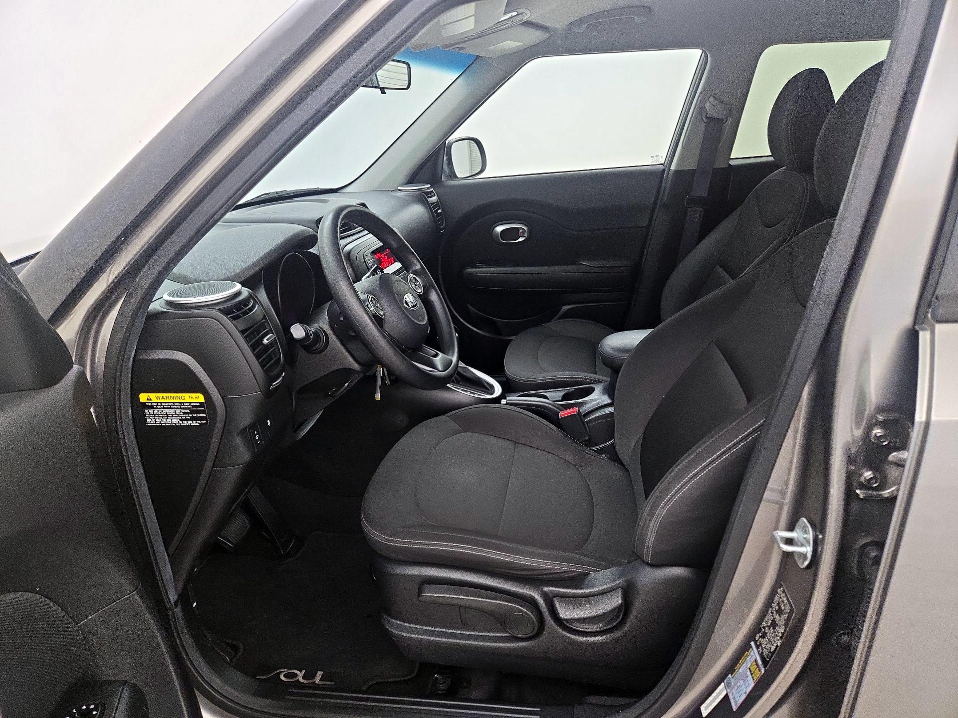 Thumbnail: 2015 Kia Soul - 11