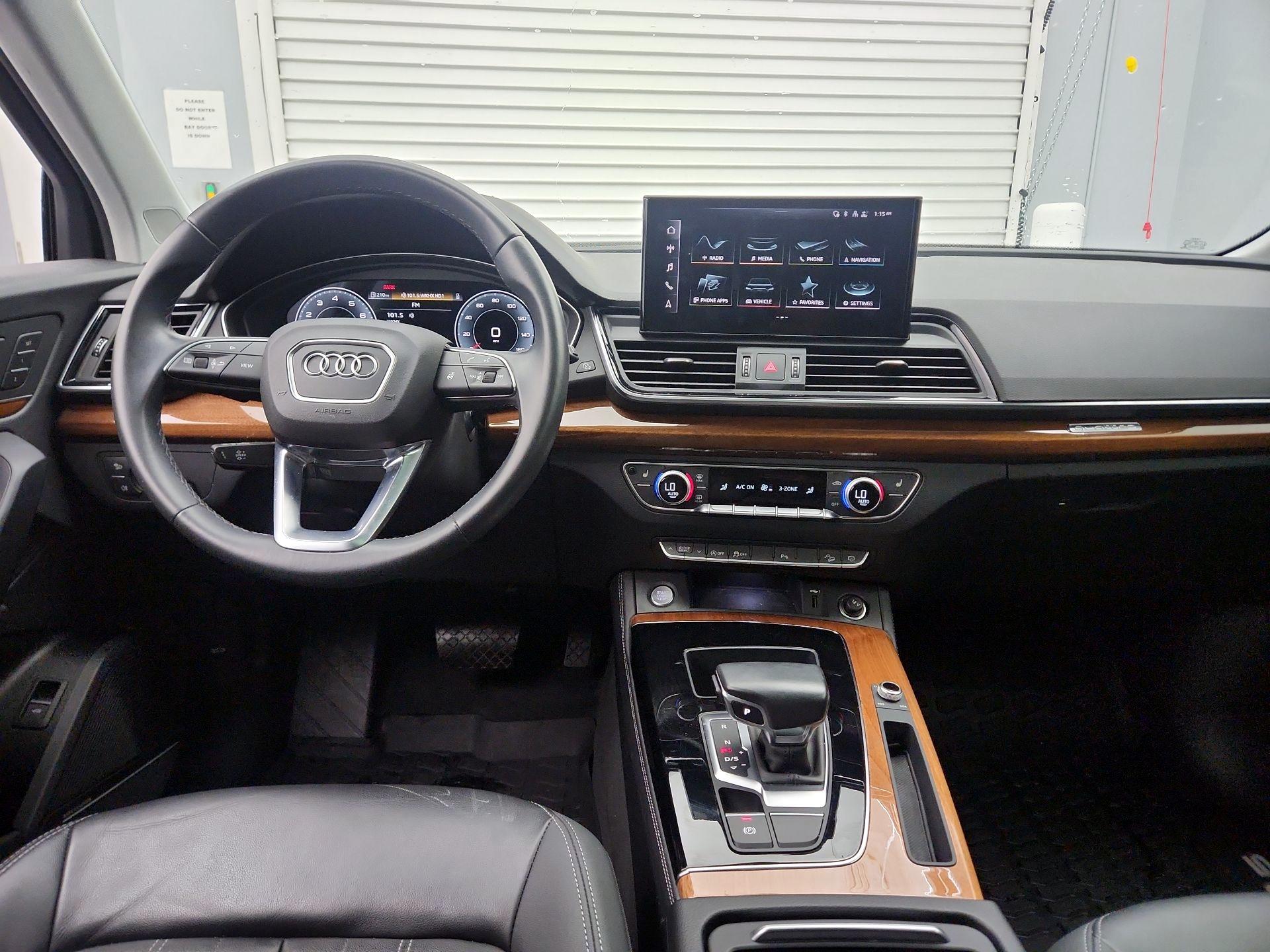 Thumbnail: 2022 Audi Q5 - 9