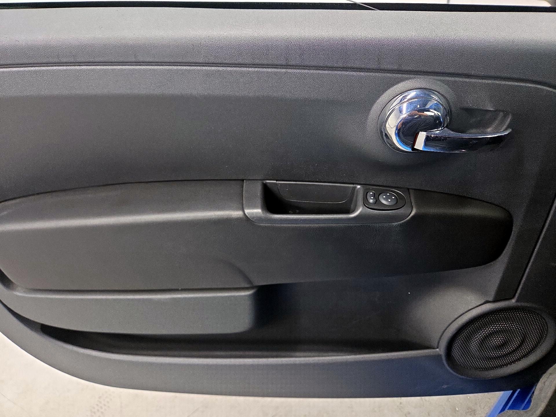 Thumbnail: 2015 Fiat 500 - 12