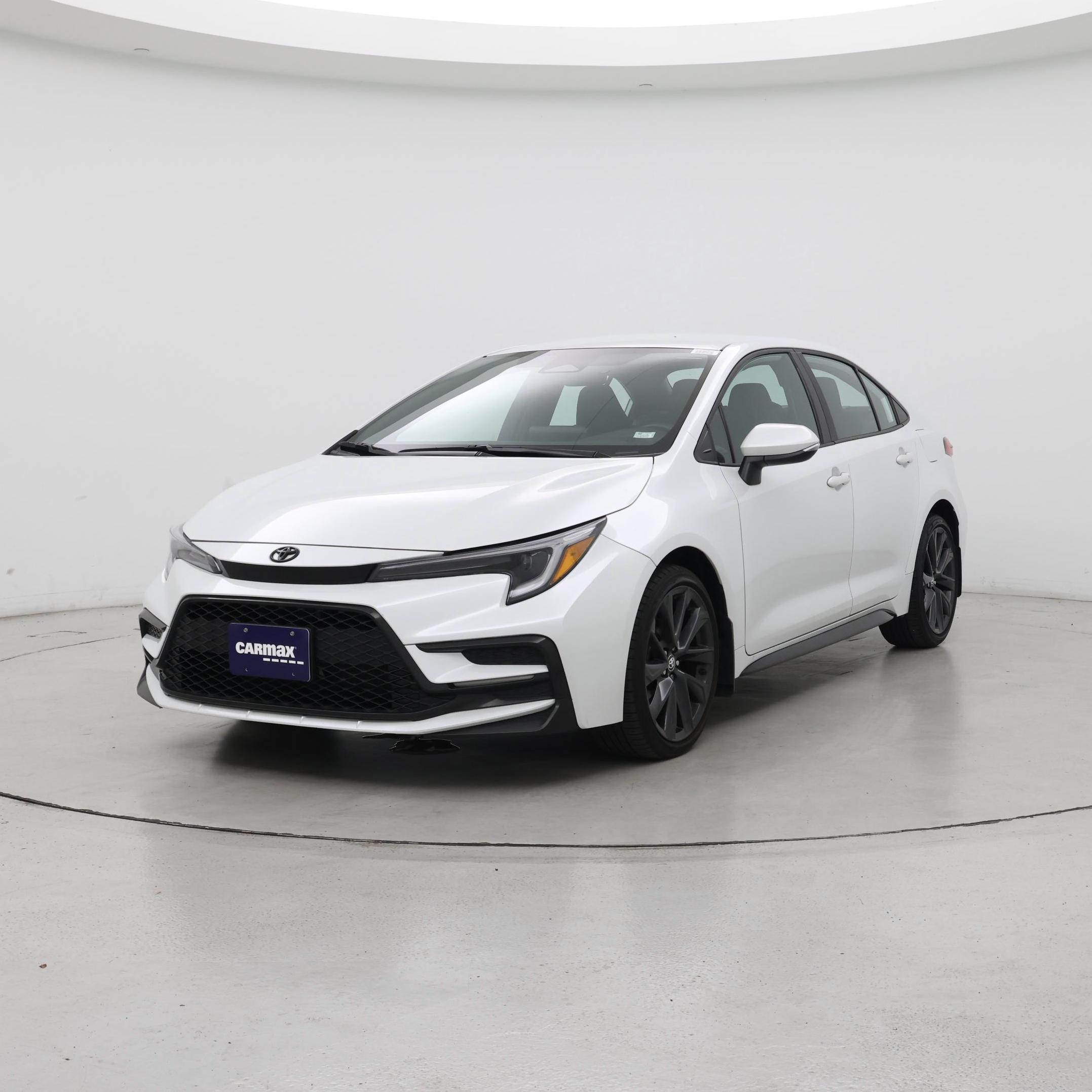 Thumbnail: 2023 Toyota Corolla - 4