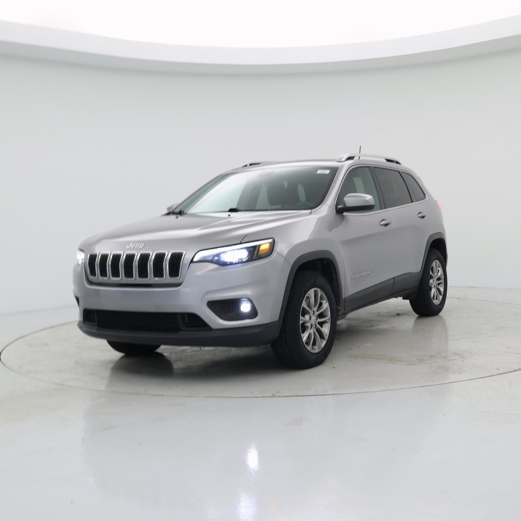 Thumbnail: 2019 Jeep Cherokee - 4