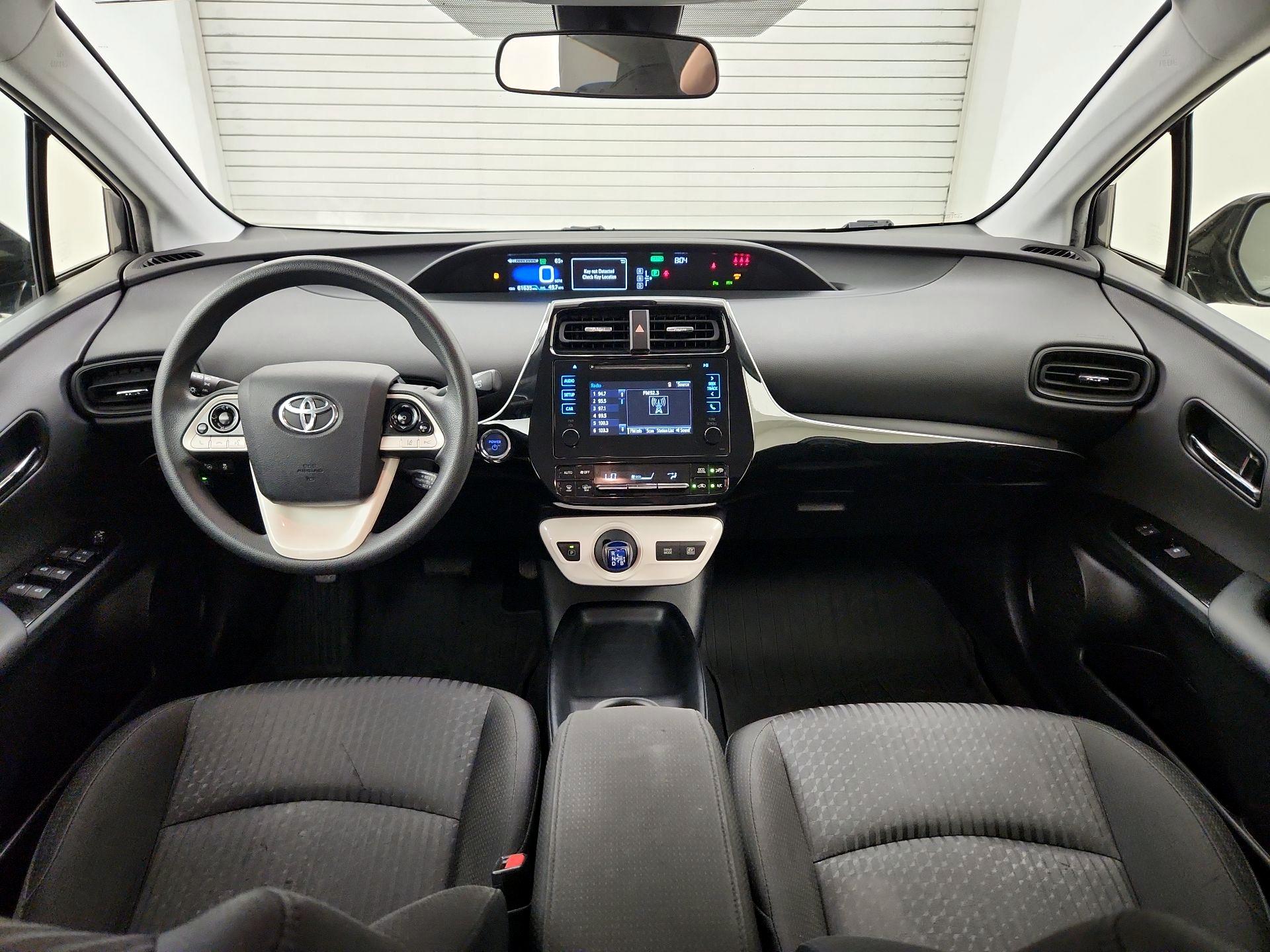 Thumbnail: 2018 Toyota Prius - 9