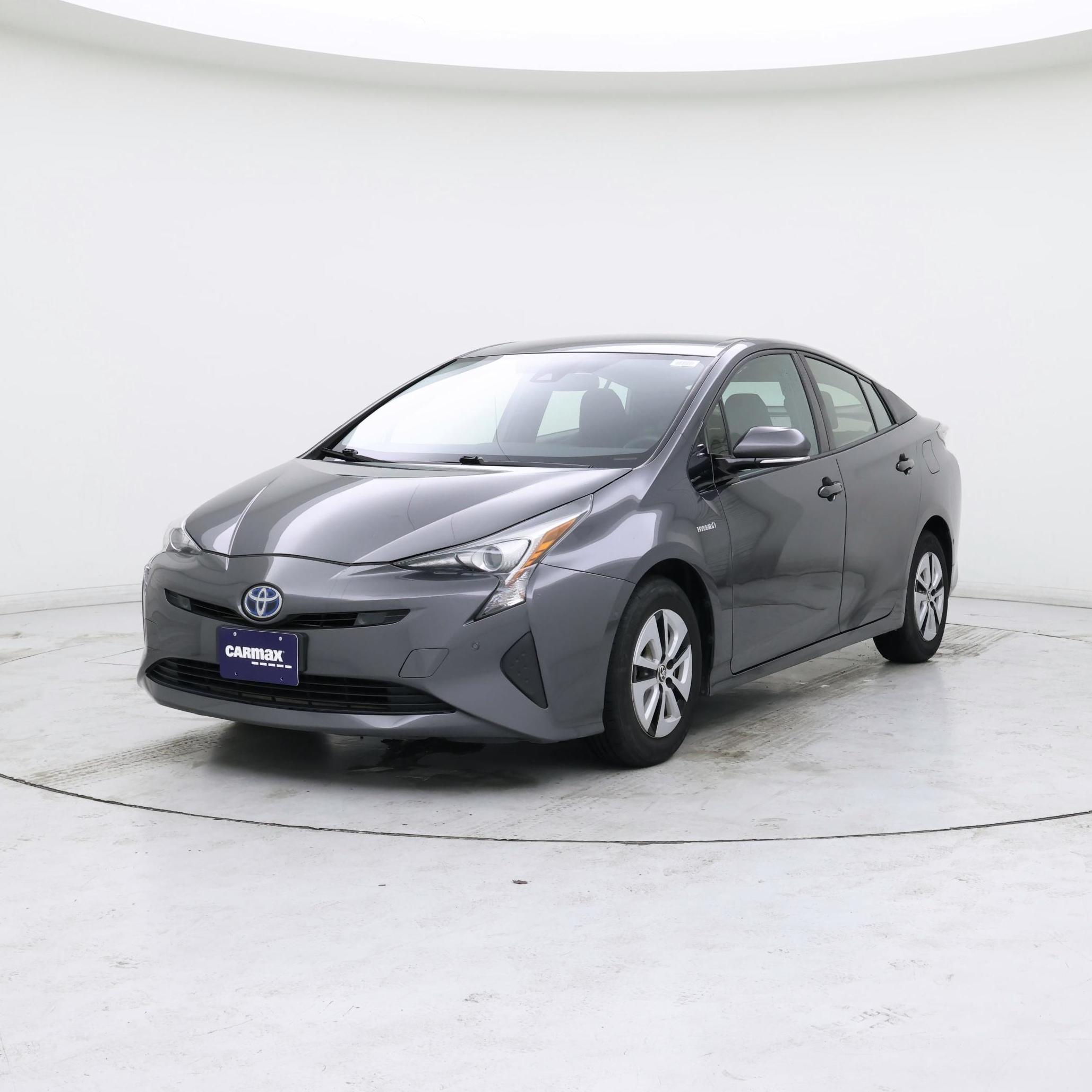 Thumbnail: 2018 Toyota Prius - 4