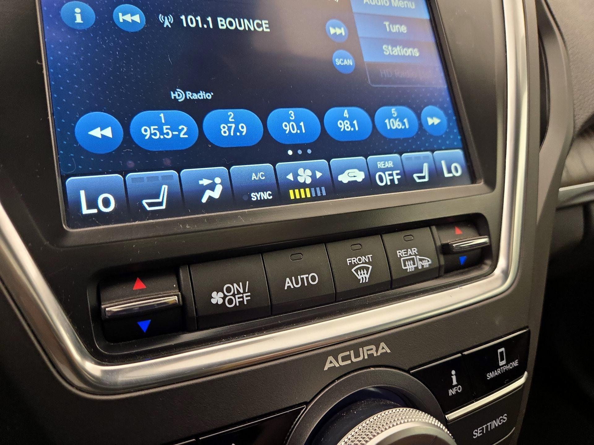 Thumbnail: 2019 Acura MDX - 17