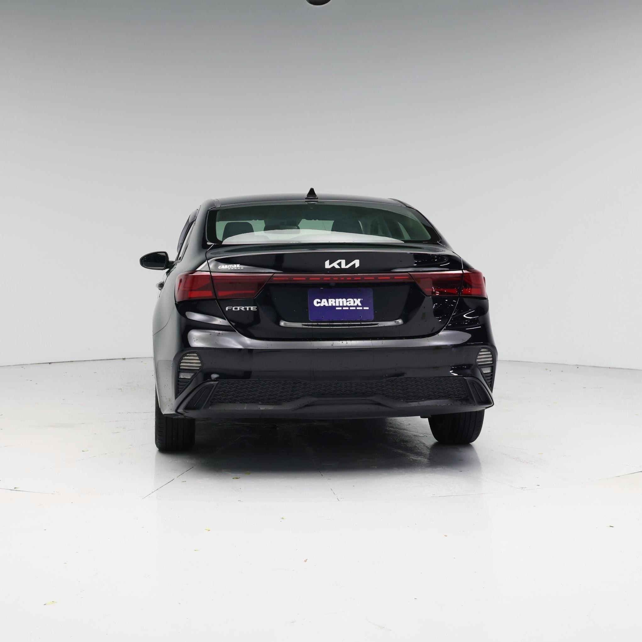 Thumbnail: 2024 Kia Forte - 6