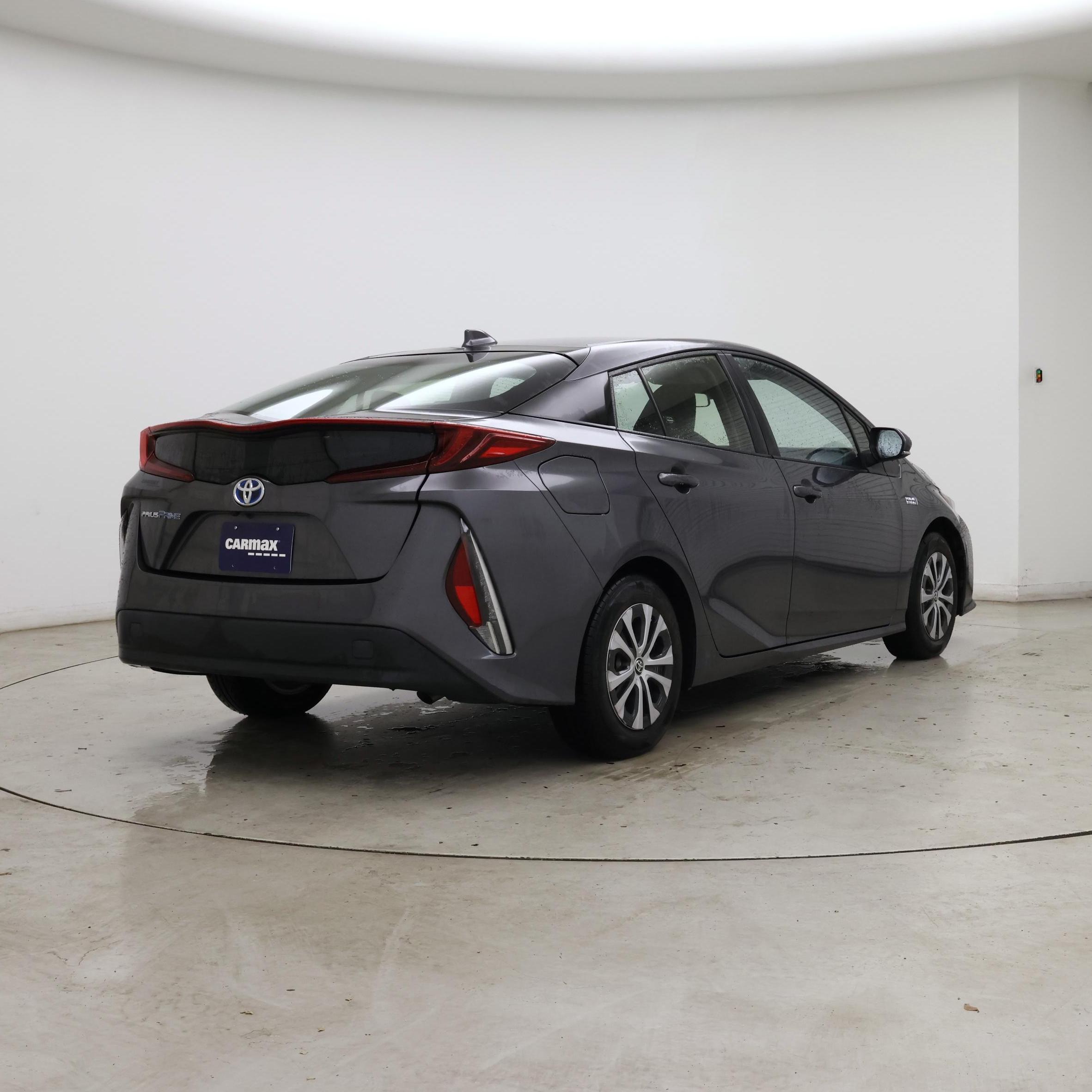 Thumbnail: 2021 Toyota Prius Prime - 8