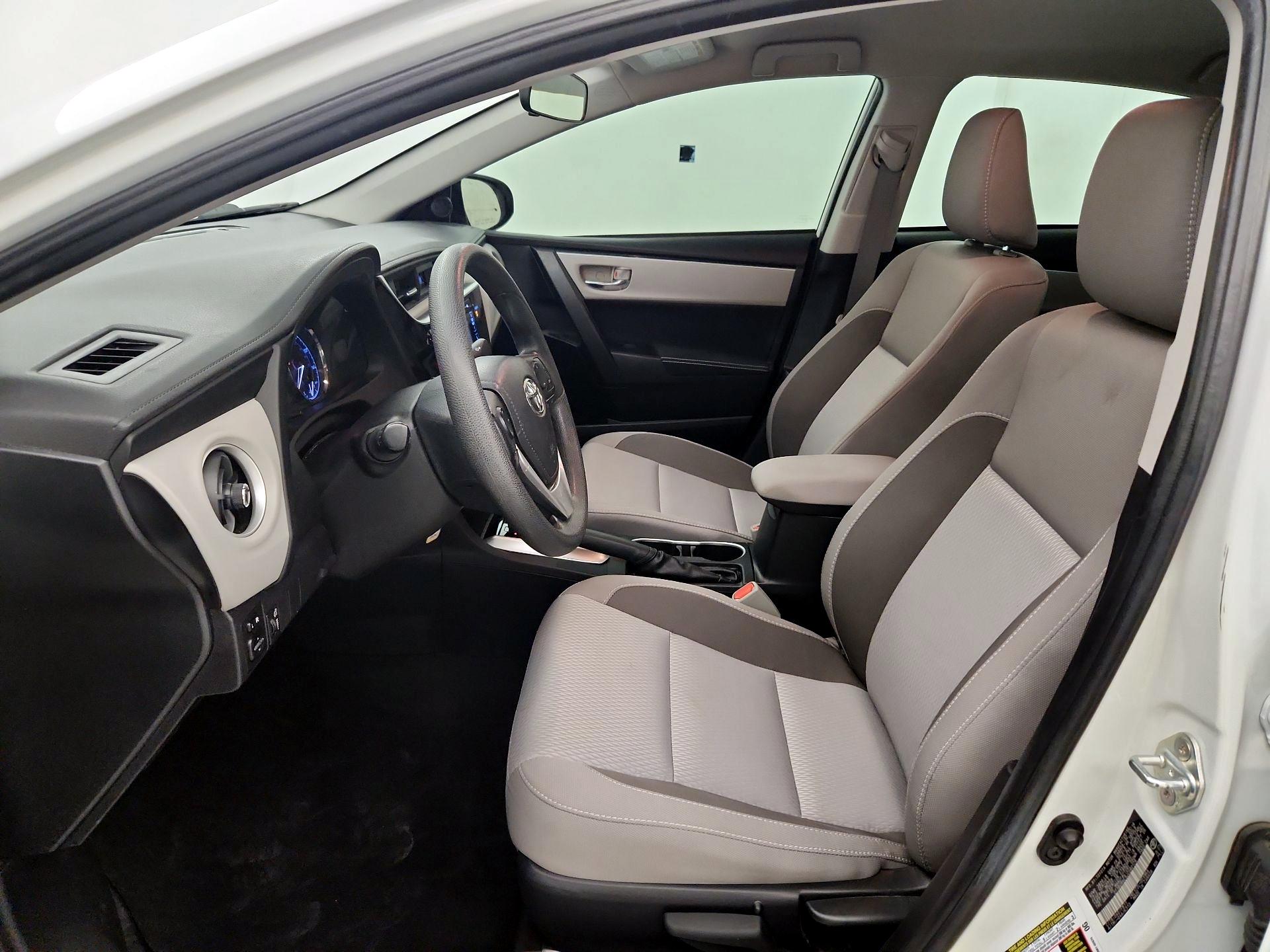 Thumbnail: 2018 Toyota Corolla - 11