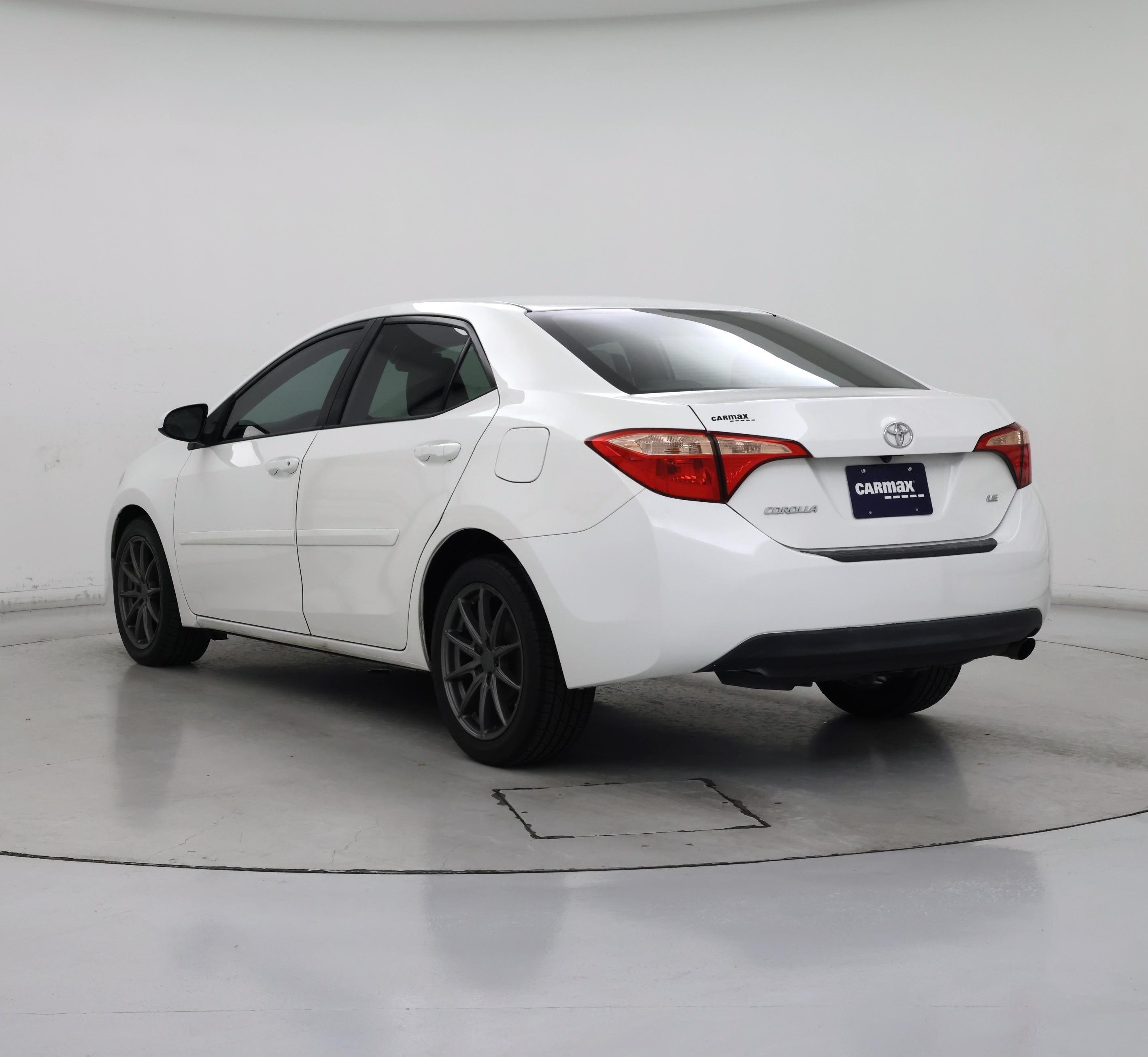 Thumbnail: 2018 Toyota Corolla - 2