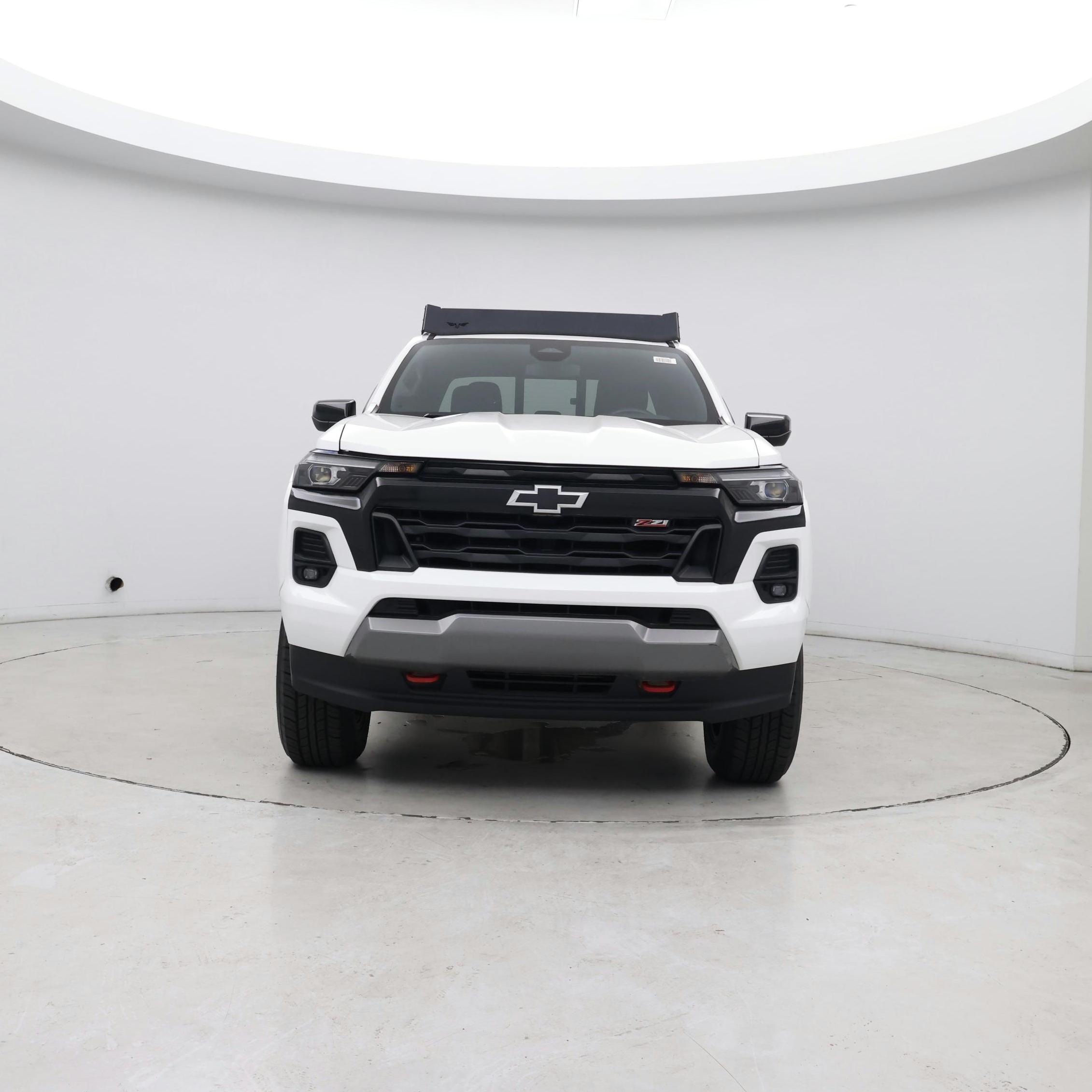 Thumbnail: 2023 Chevrolet Colorado - 5