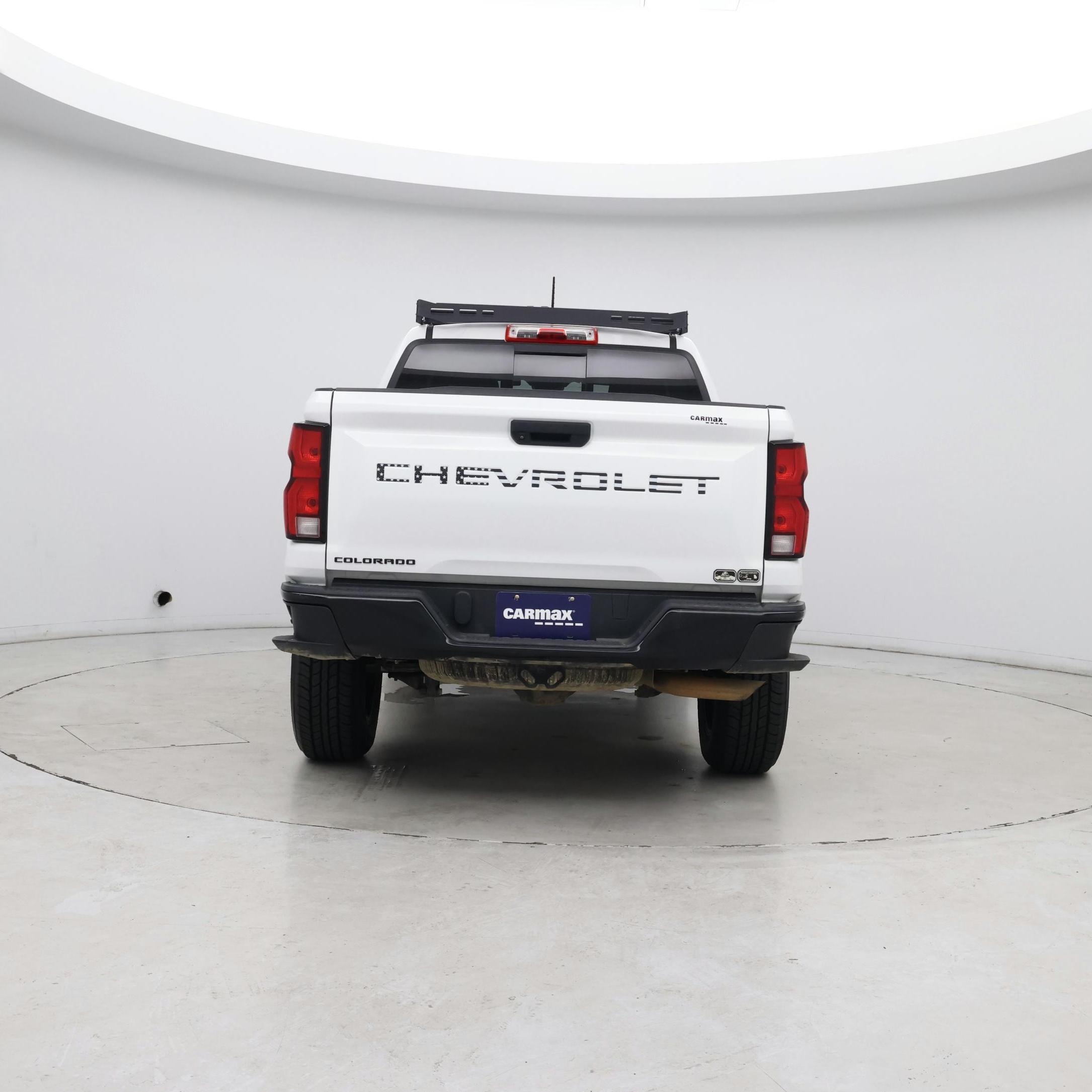 Thumbnail: 2023 Chevrolet Colorado - 6