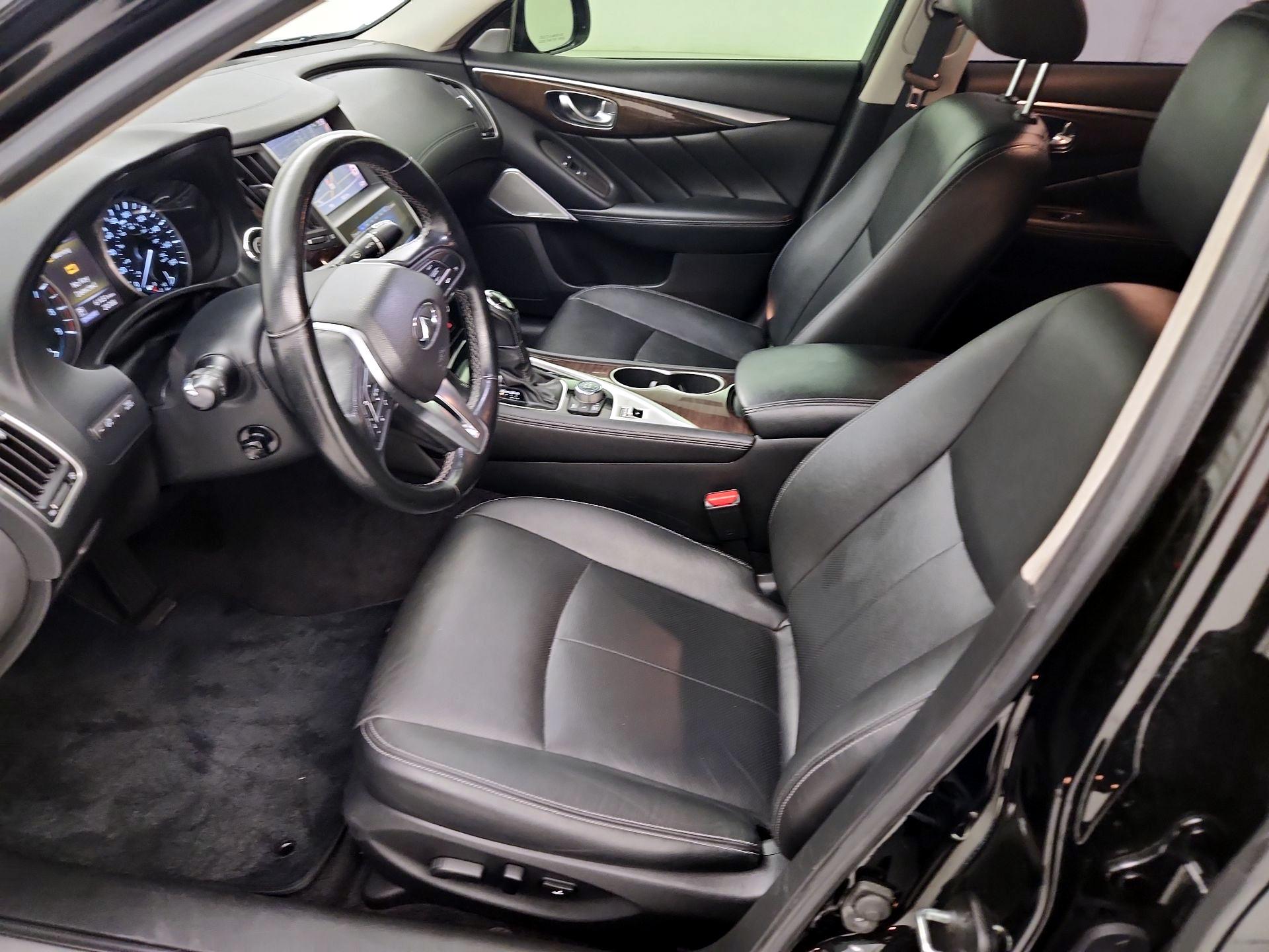 Thumbnail: 2018 INFINITI Q50 - 11