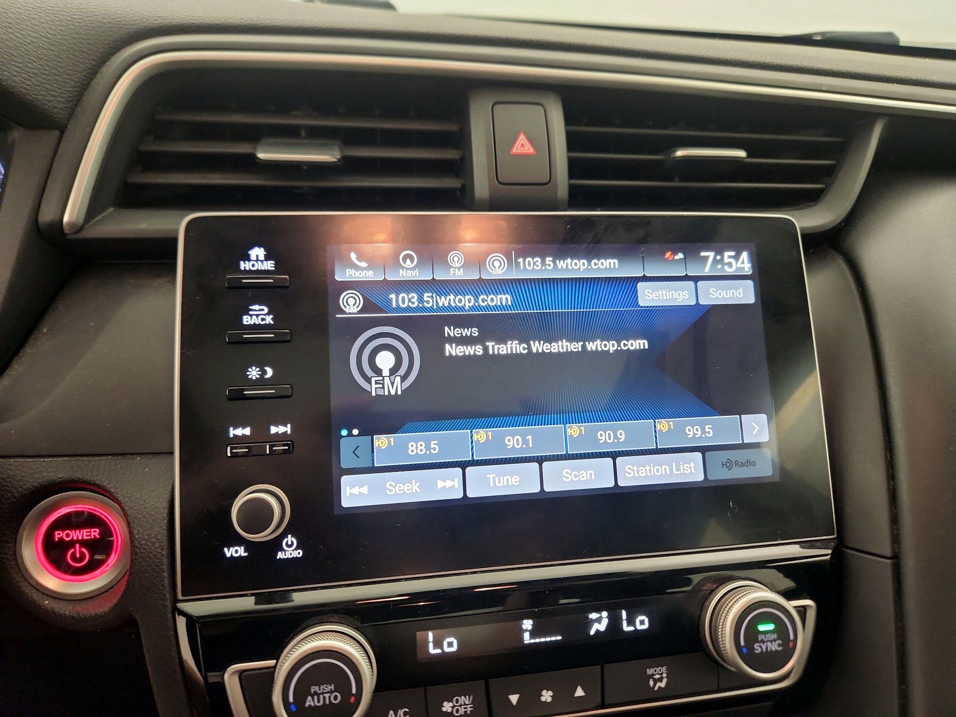 Thumbnail: 2019 Honda Insight - 16