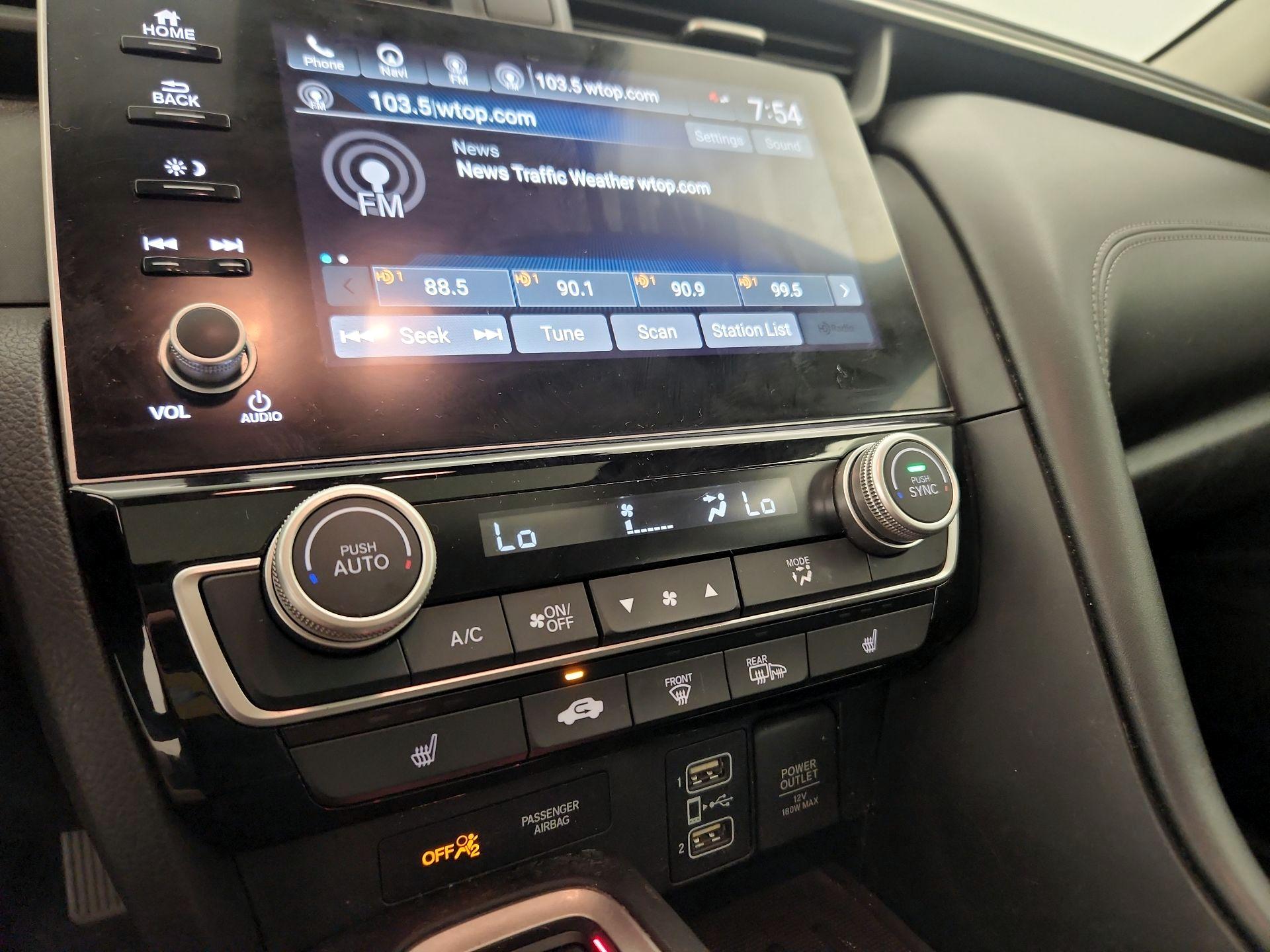 Thumbnail: 2019 Honda Insight - 17