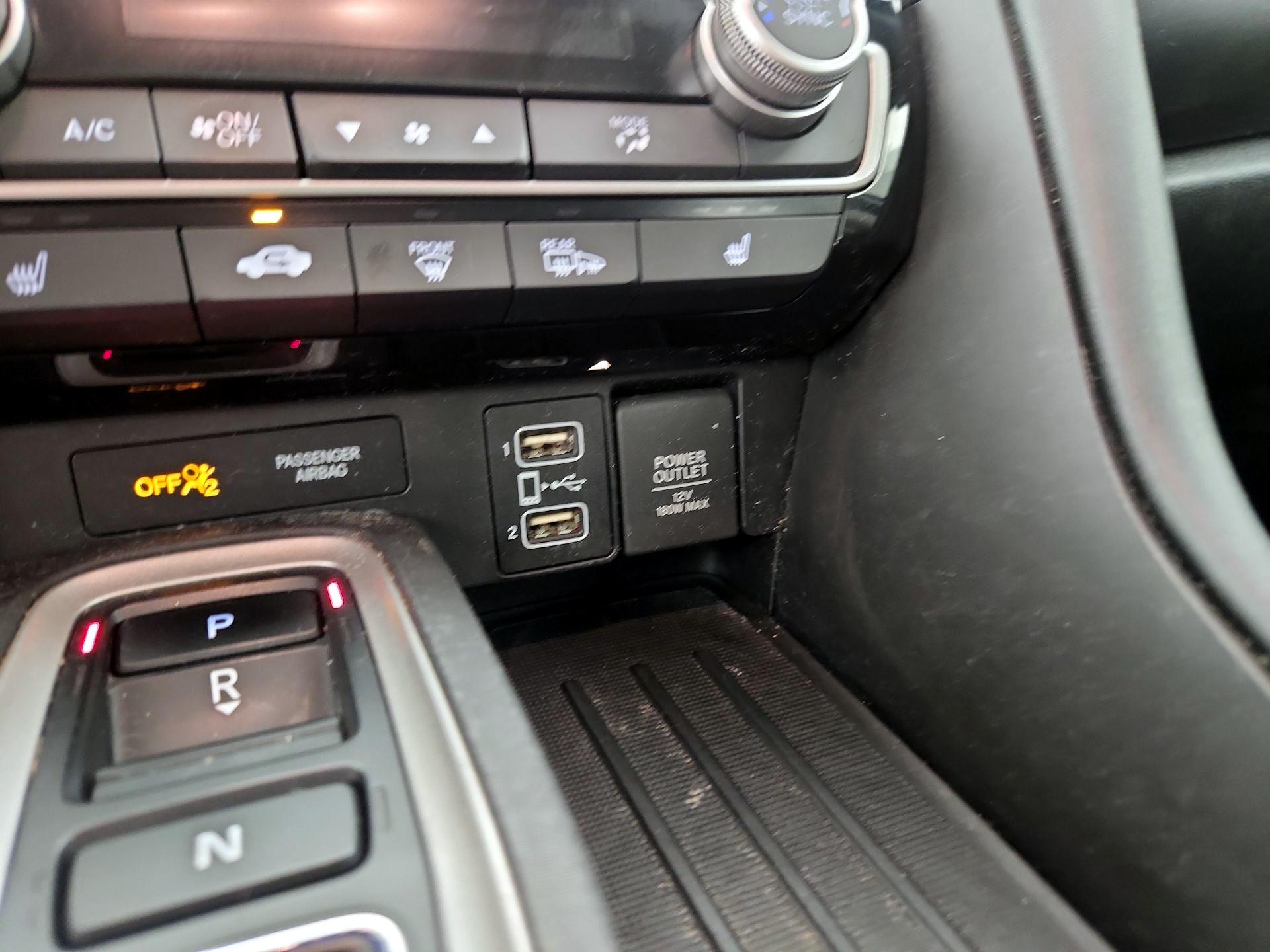 Thumbnail: 2019 Honda Insight - 19