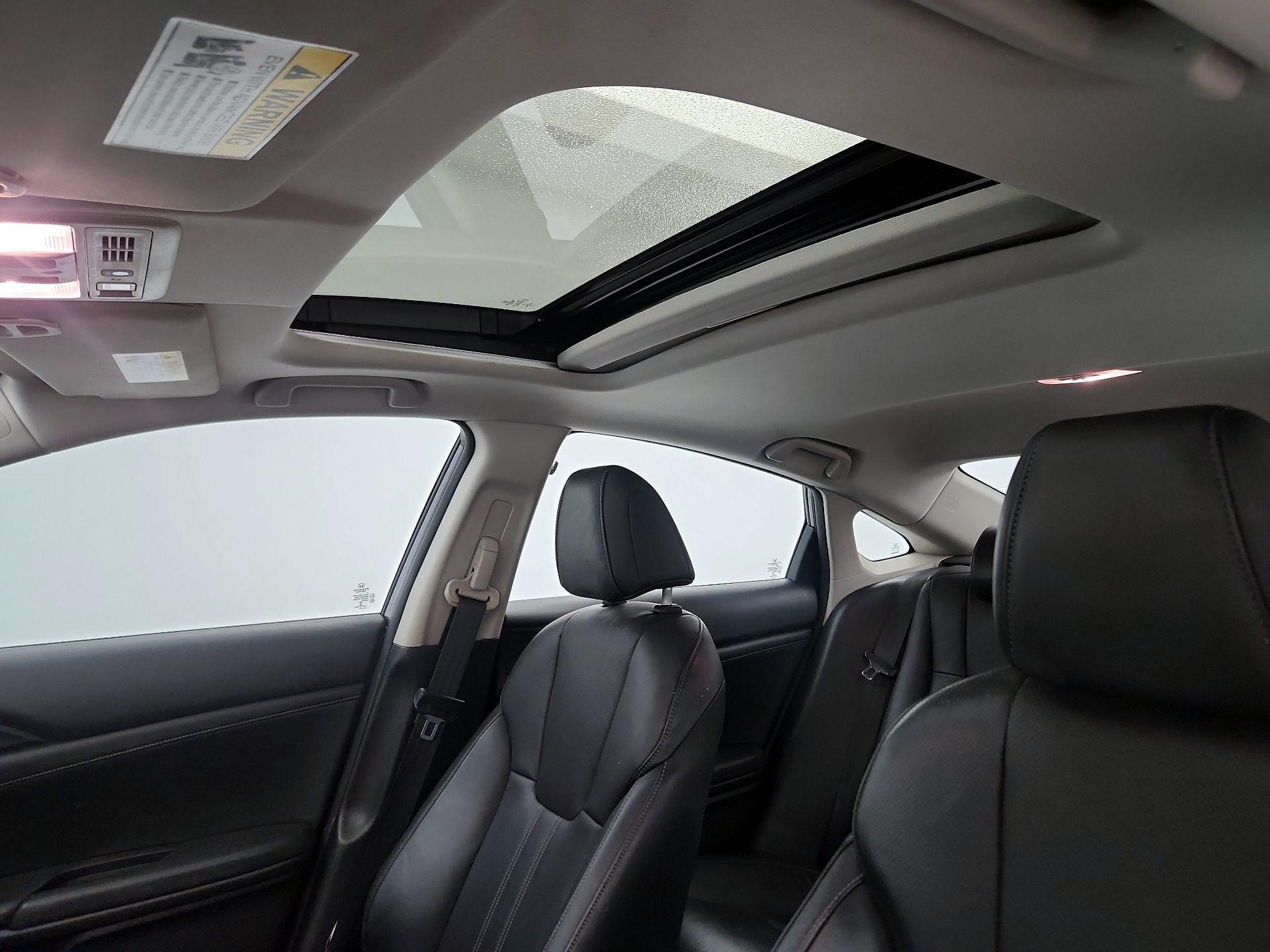 Thumbnail: 2019 Honda Insight - 20