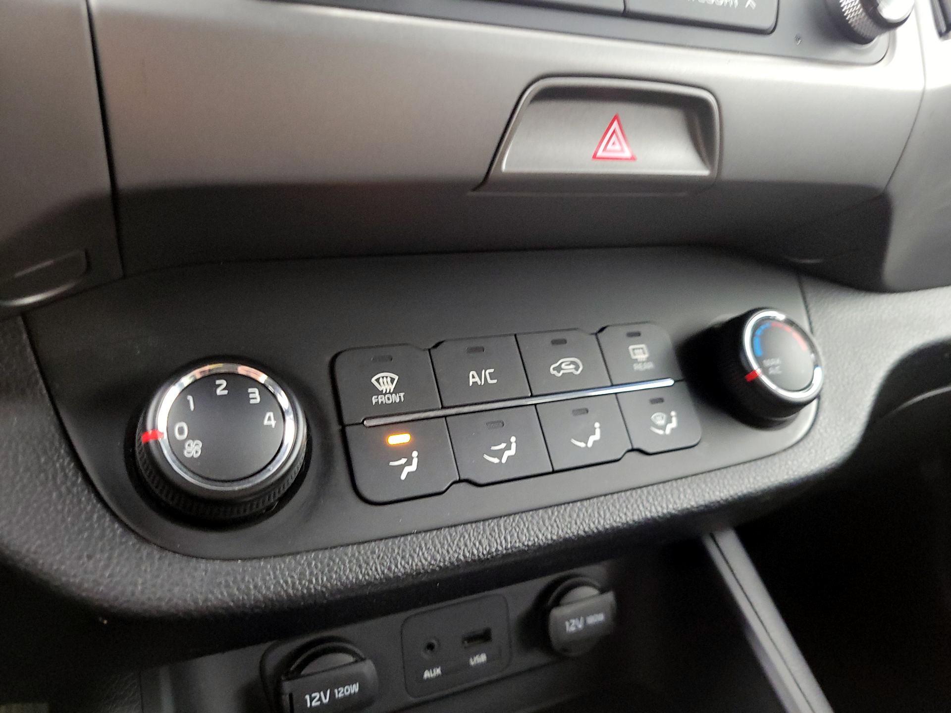 Thumbnail: 2014 Kia Sportage - 15